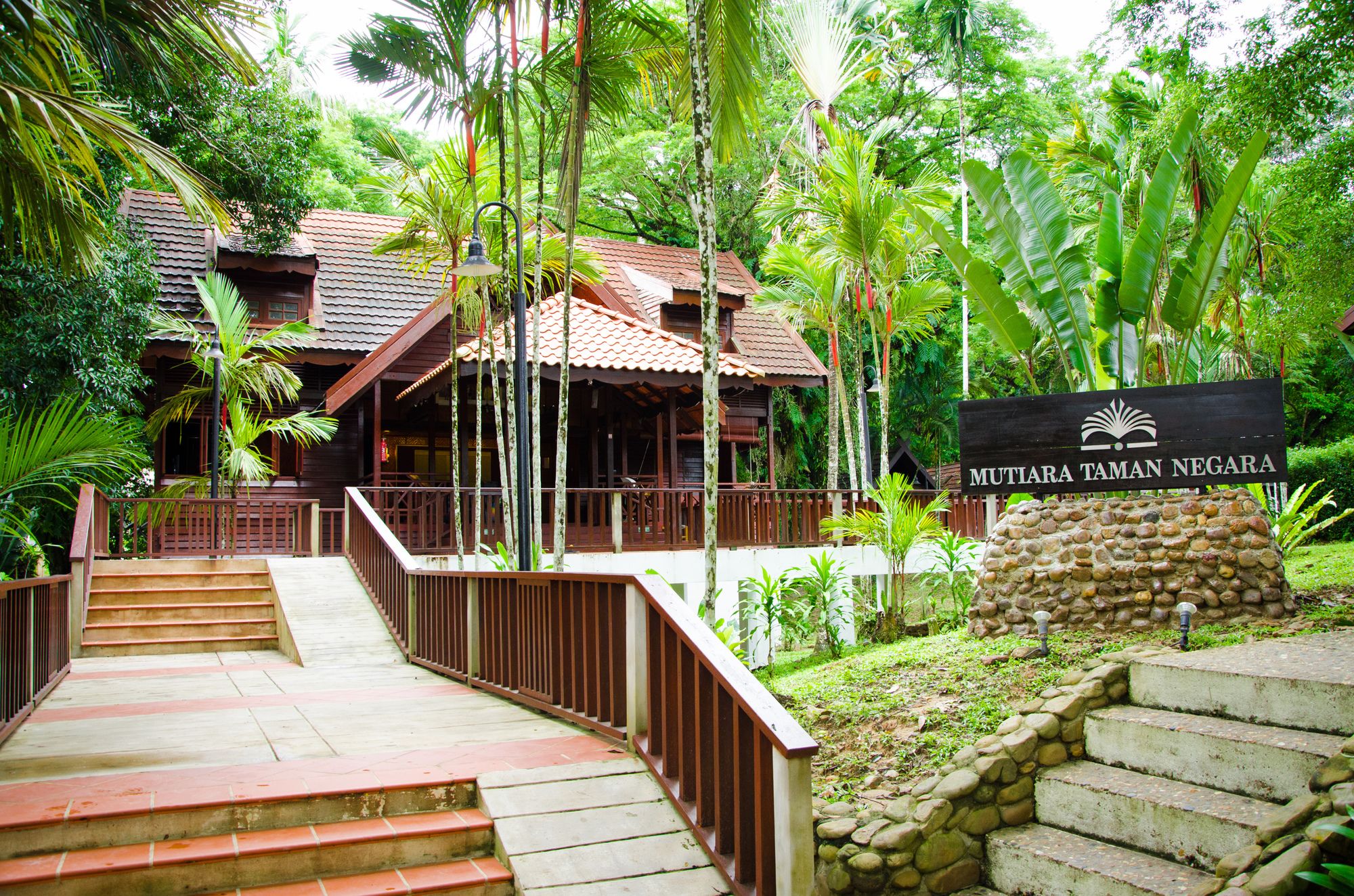 Mutiara Taman Negara