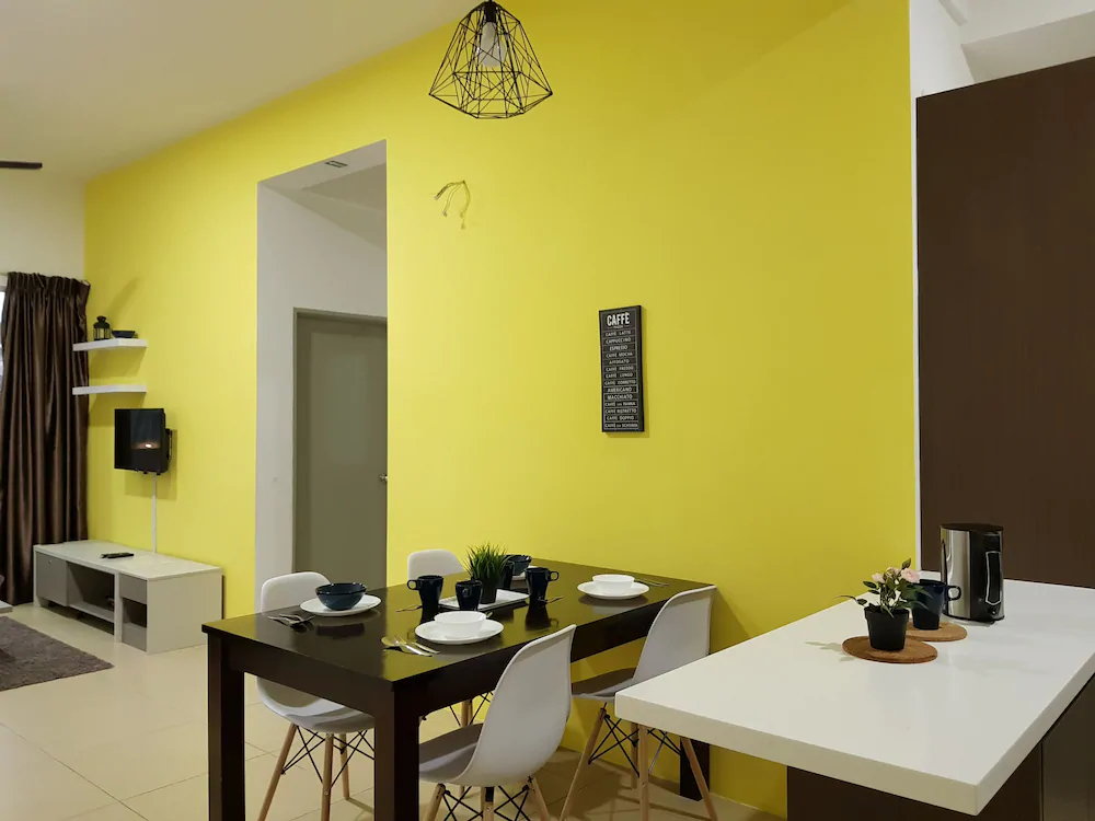 Play Residence at Golden Hills