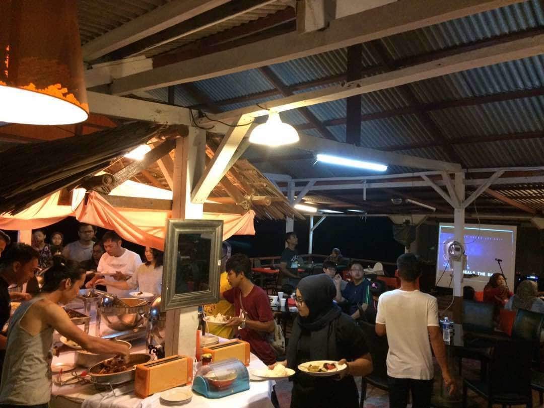 Marina Bay Resort & Restaurant Tioman