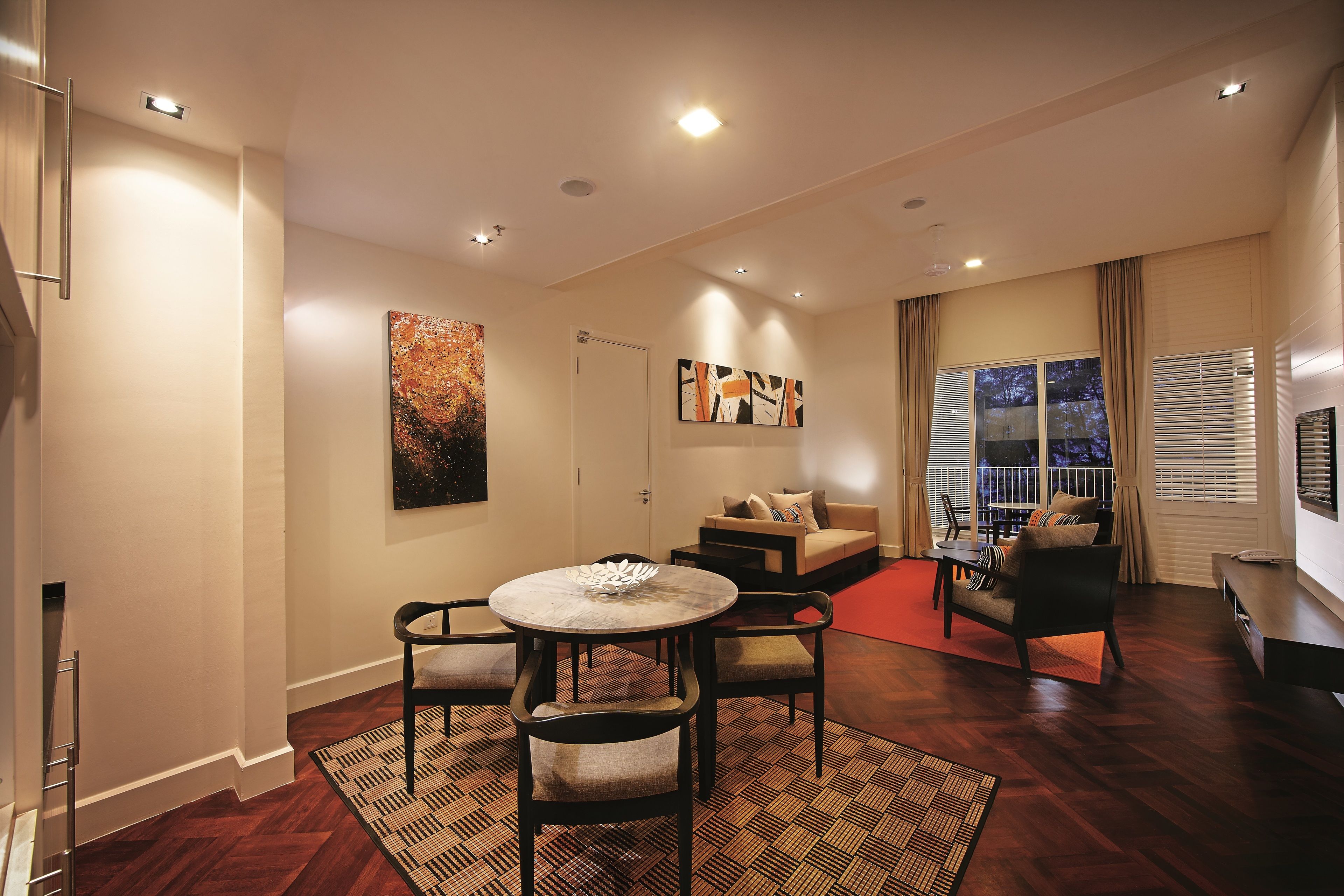 Lone Pine, The Boutique Hotel by The Beach
