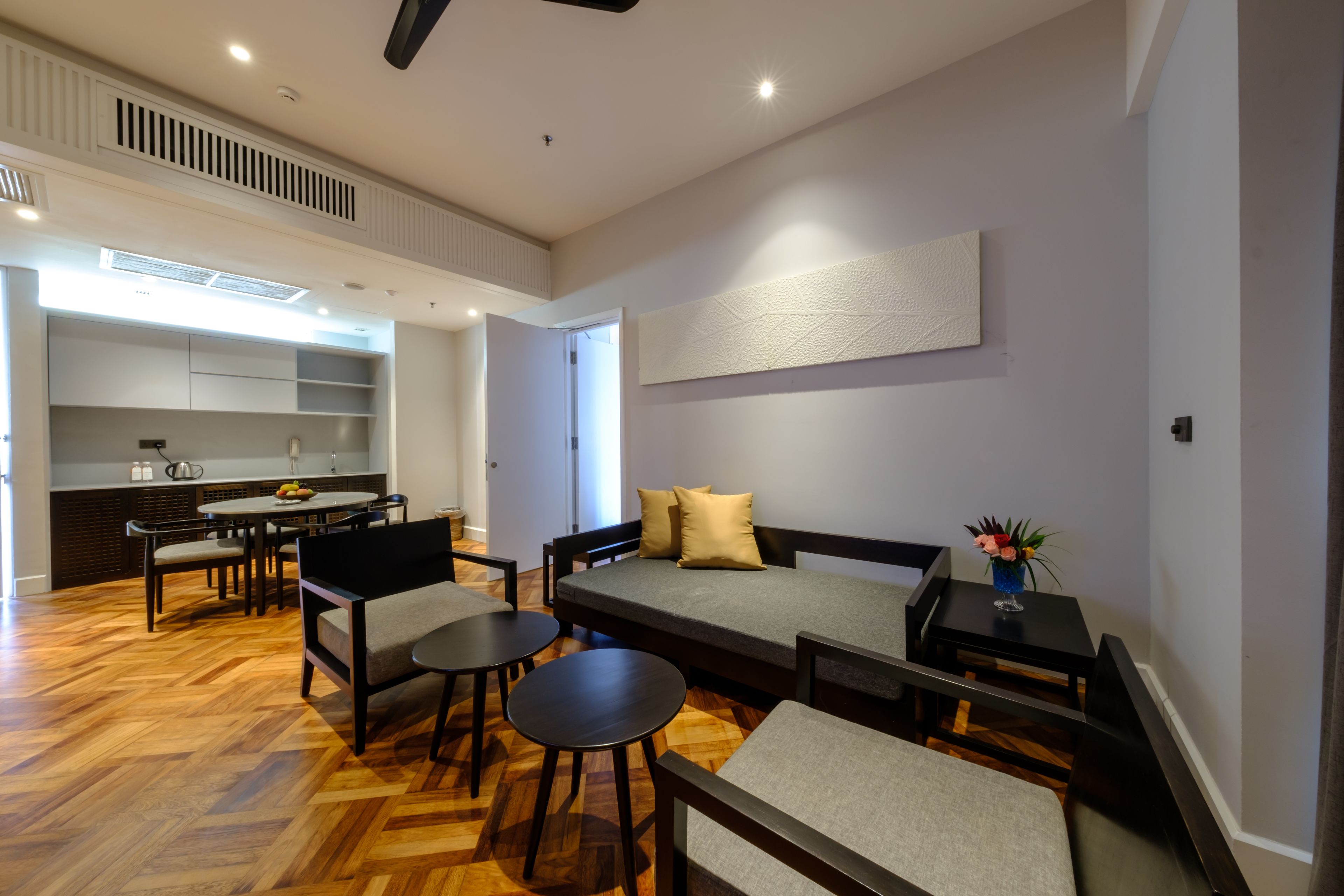 Lone Pine, The Boutique Hotel by The Beach