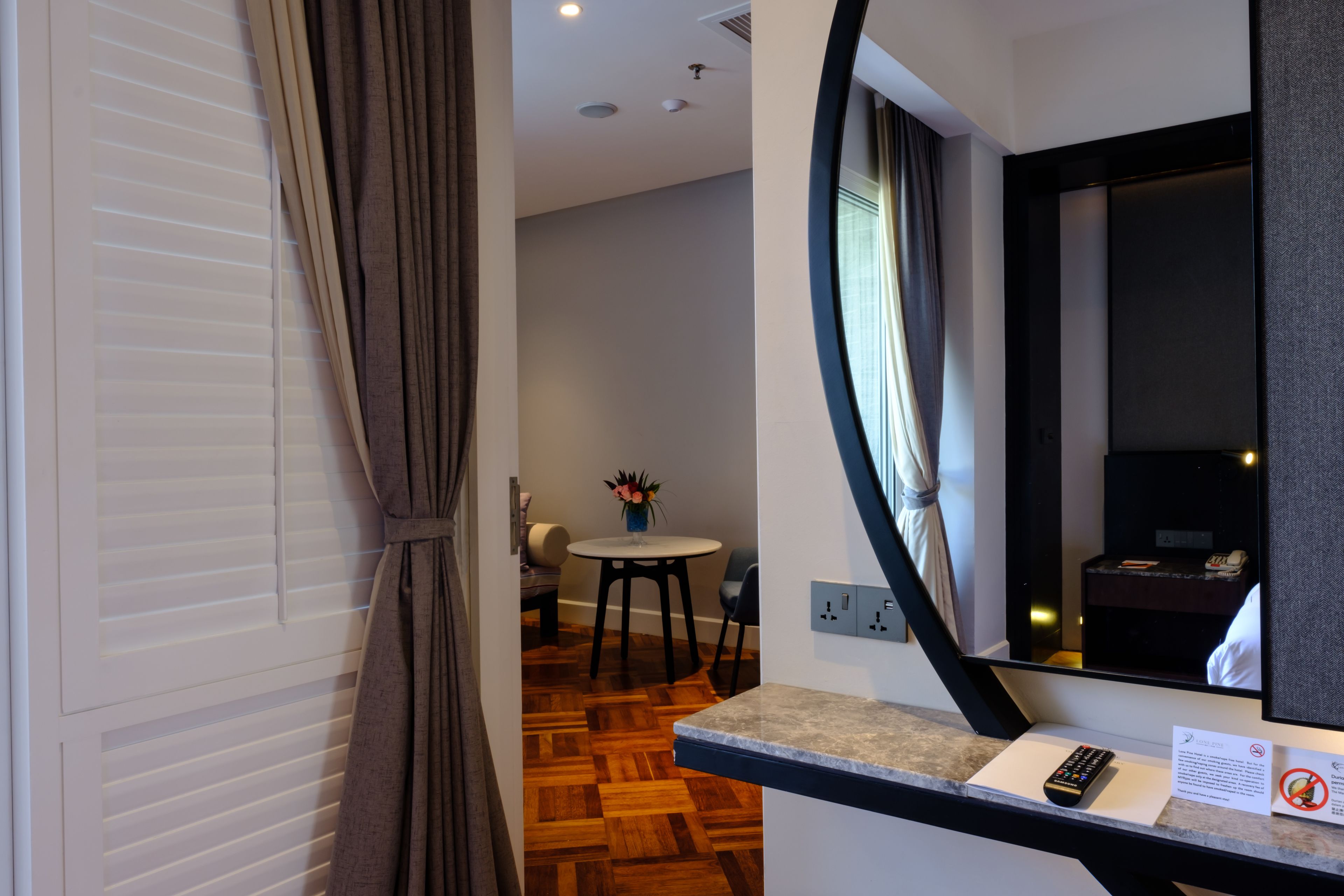 Lone Pine, The Boutique Hotel by The Beach