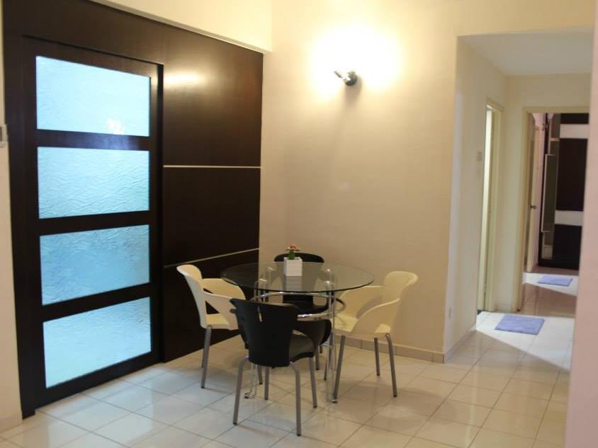 Putra Place Home Inn