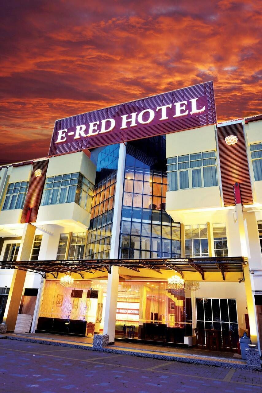 E-Red Hotel Cosmo