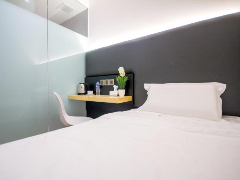 Mode Inn Icon City