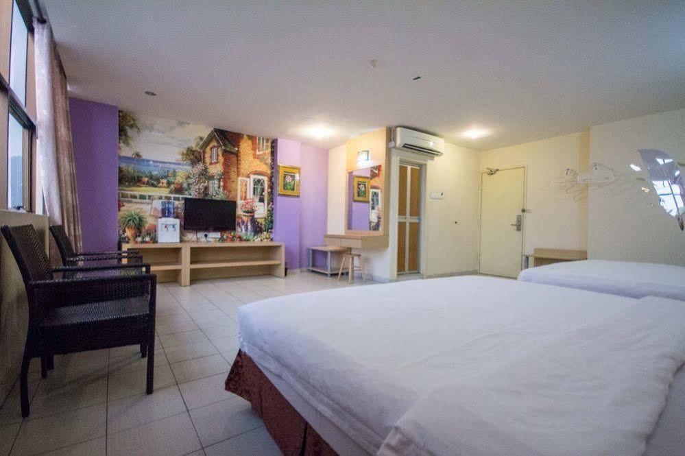 Sri Indar Hotel
