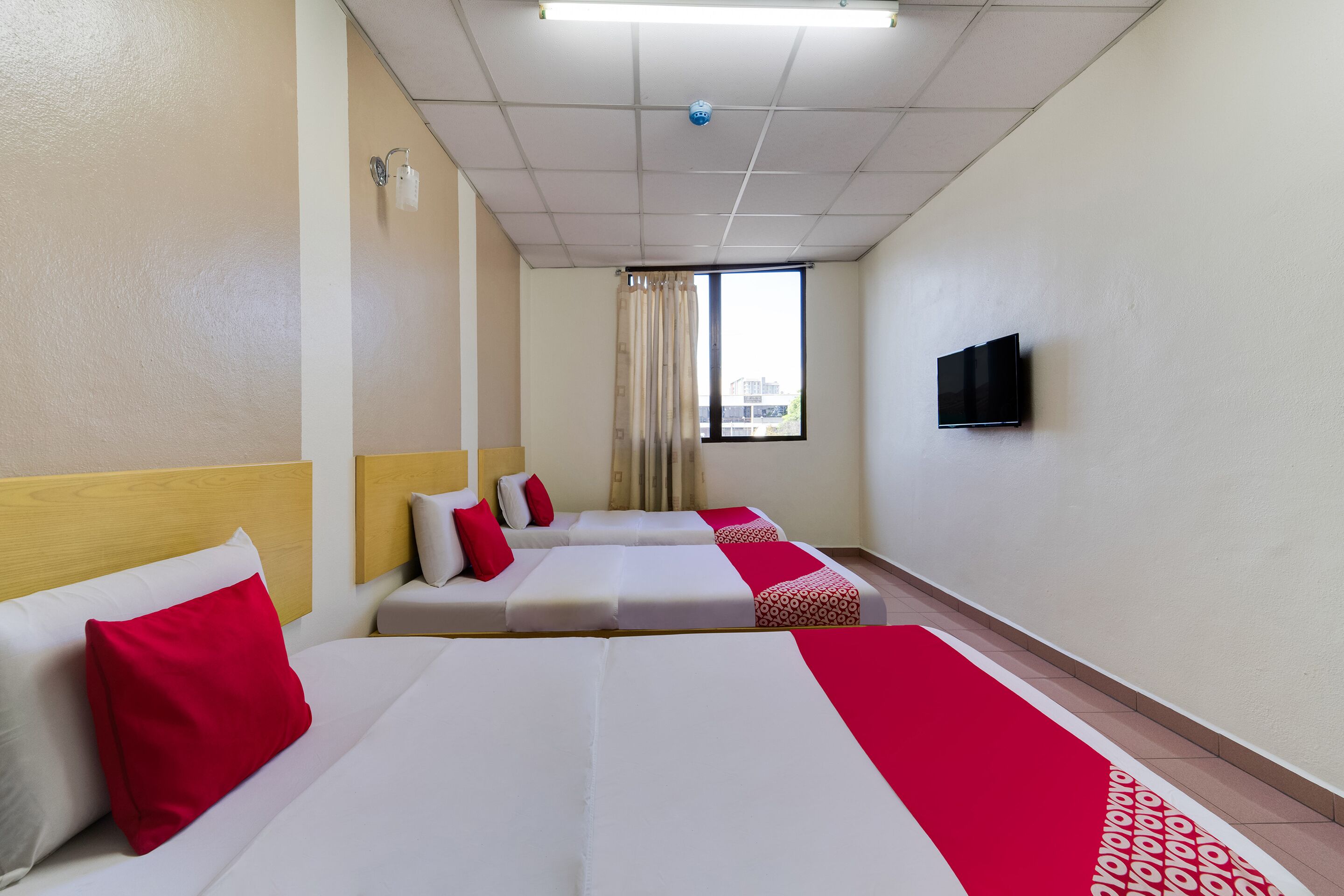 CP Hotel by OYO Rooms
