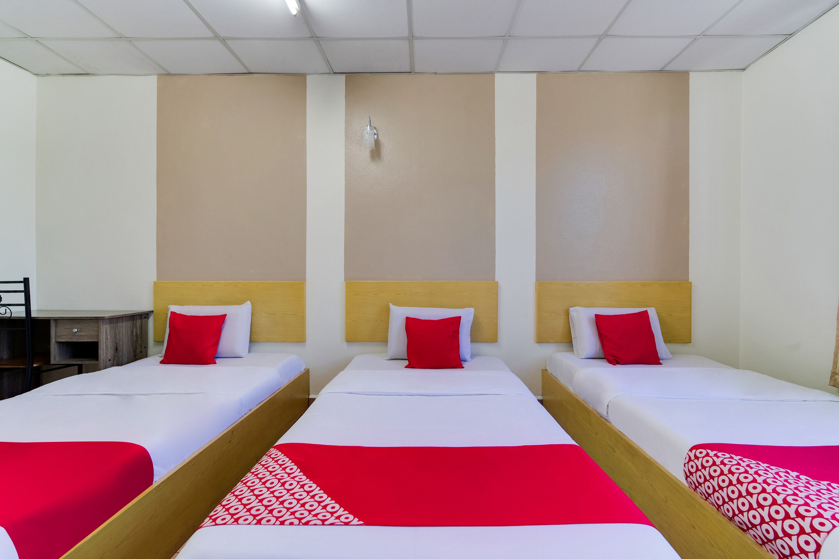 CP Hotel by OYO Rooms