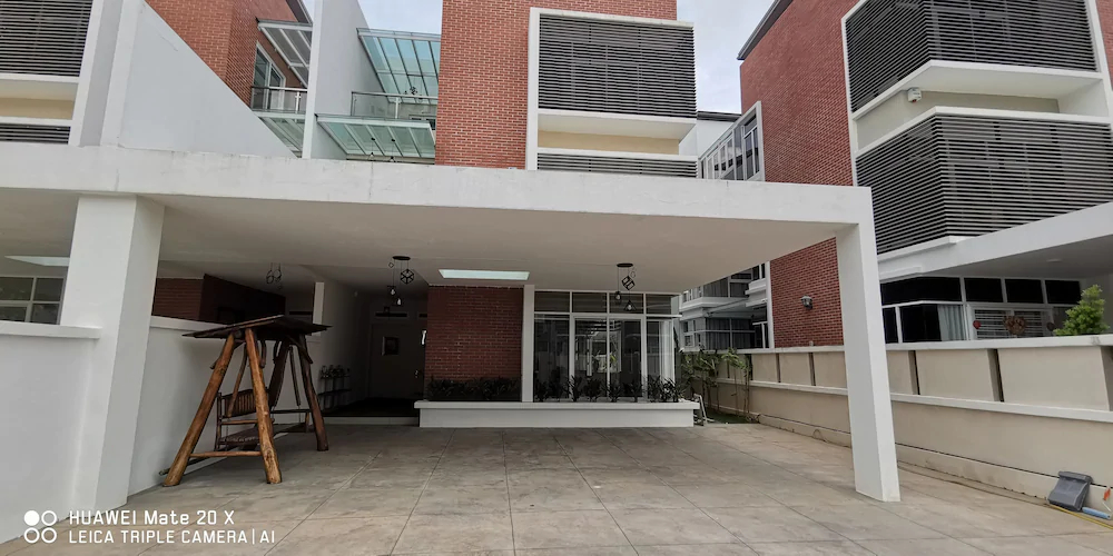 Palm Residence