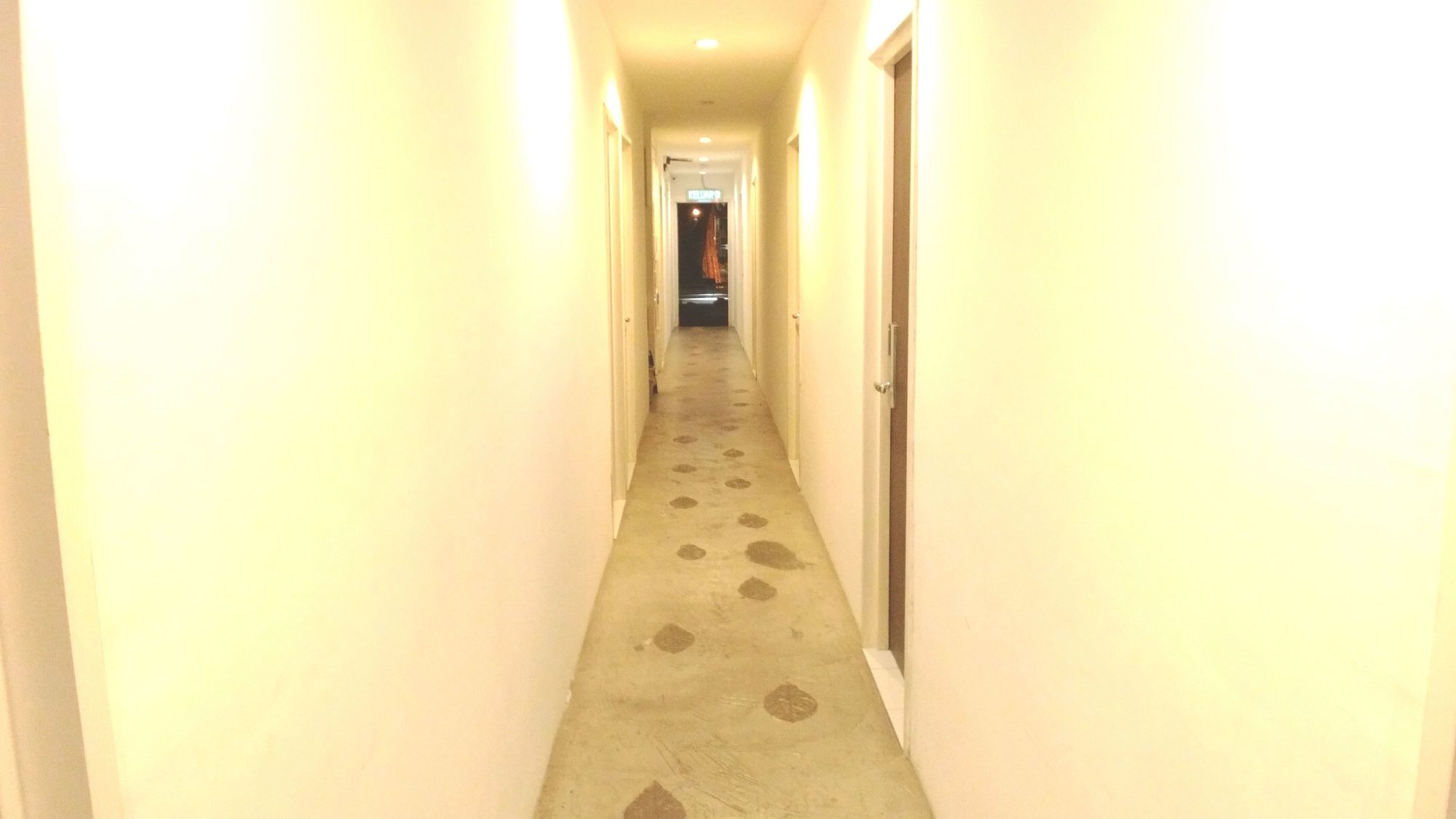 Apple1Hotel Gurney