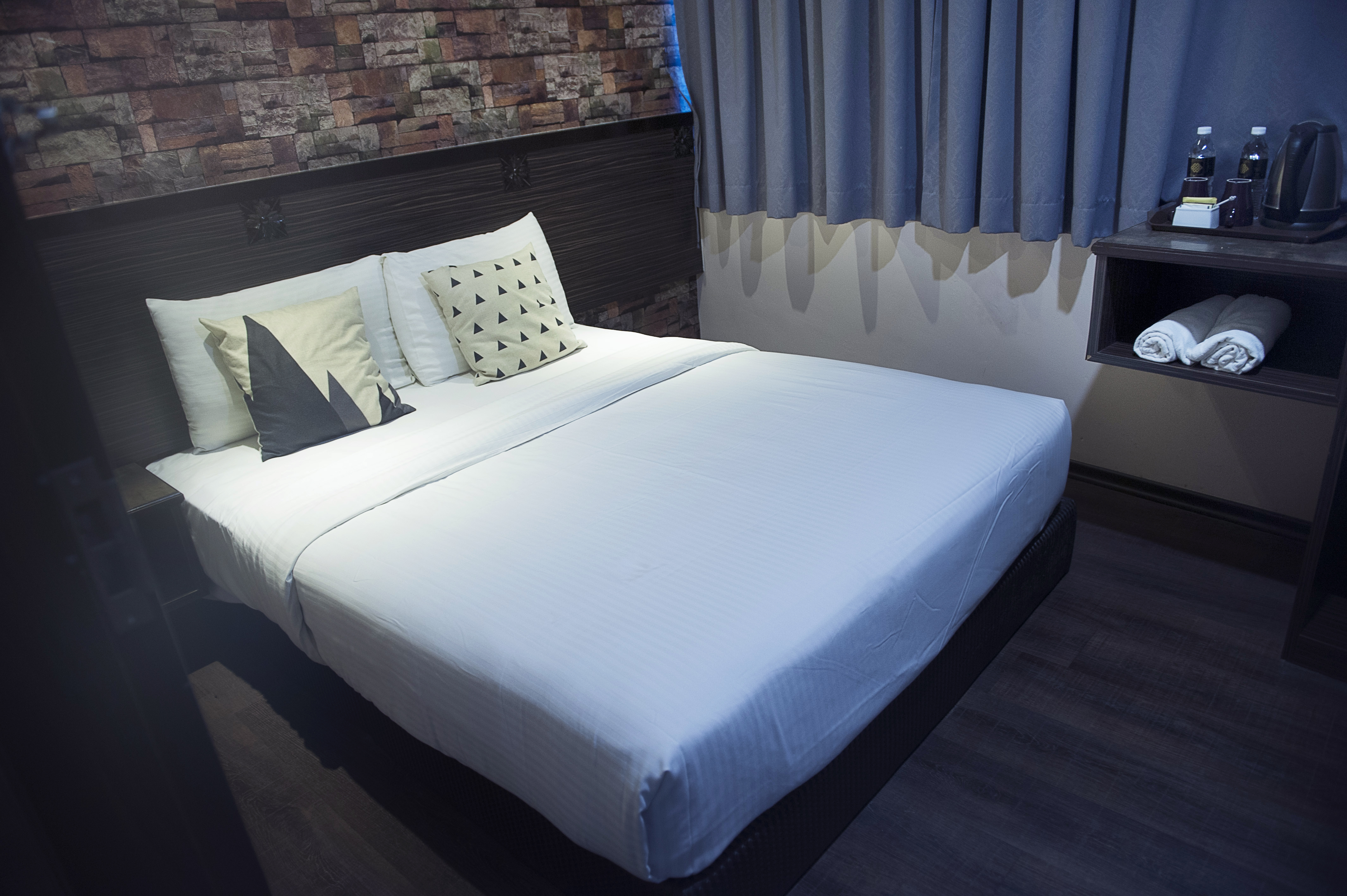 Apple Hotel