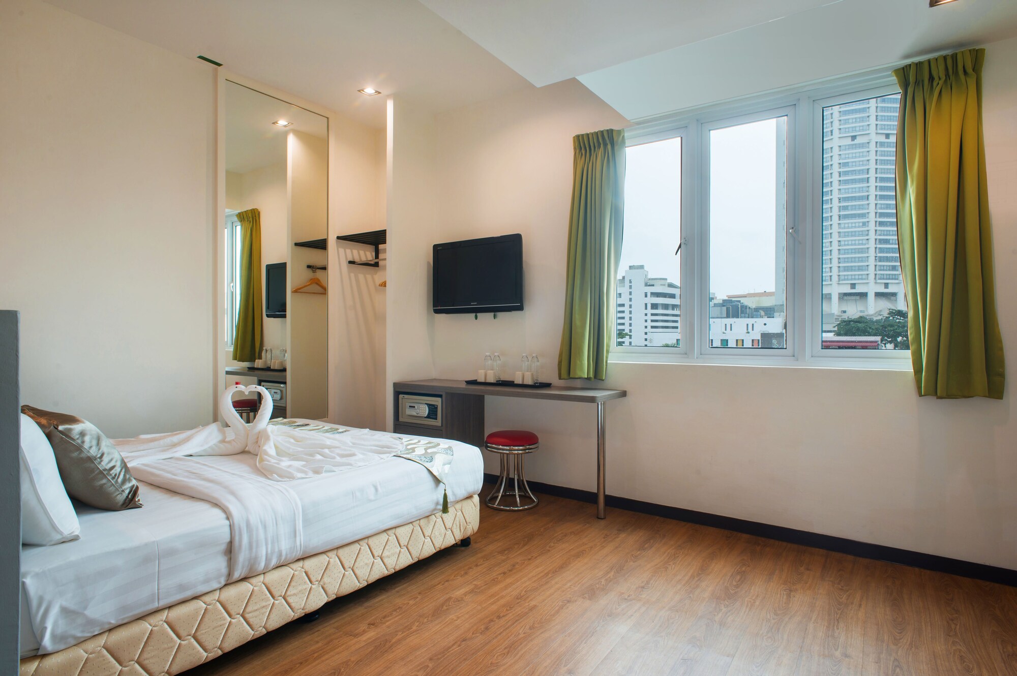 Yan Hotel