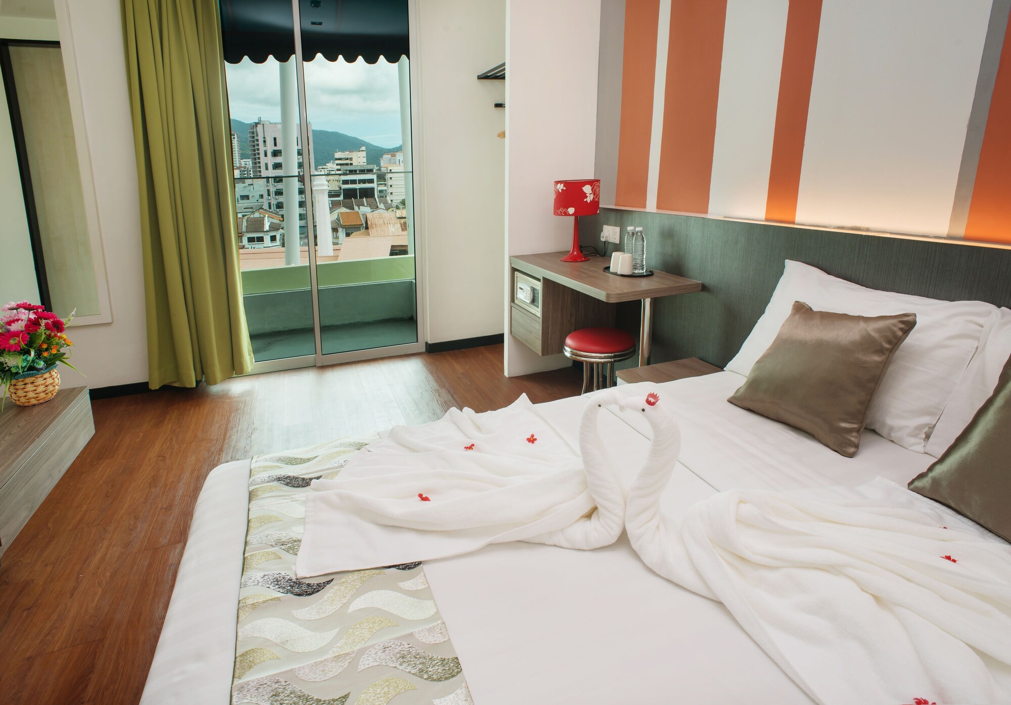 Yan Hotel