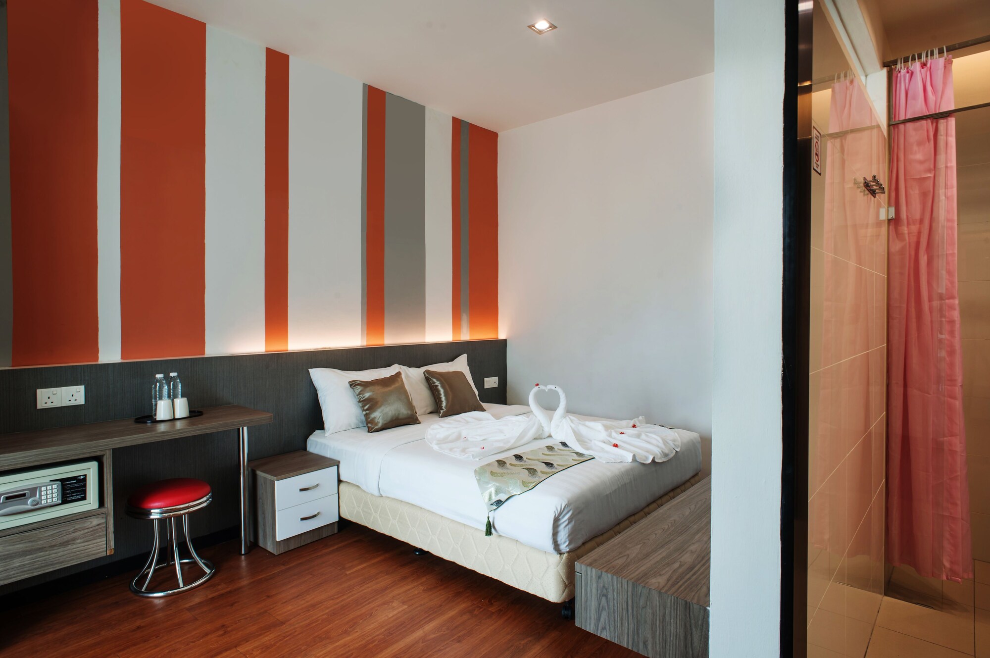 Yan Hotel