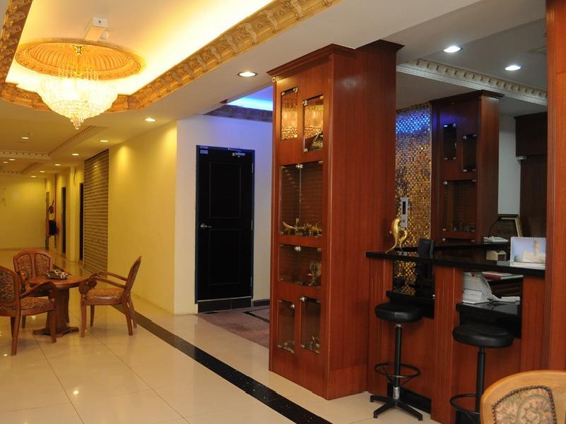 Queens City Hotel