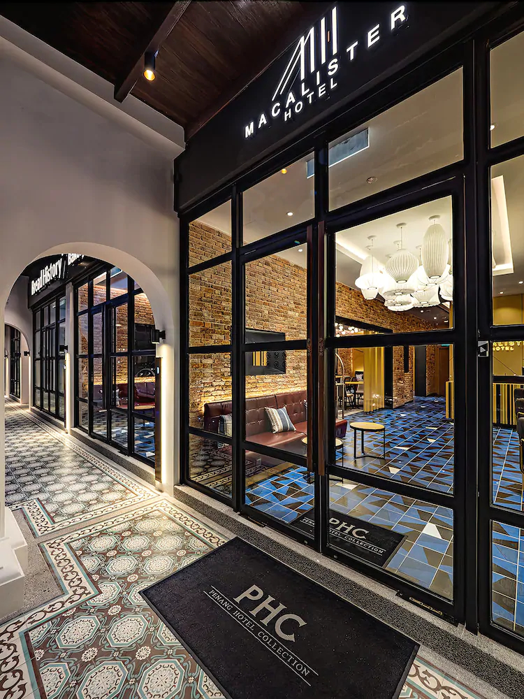 Macalister Hotel