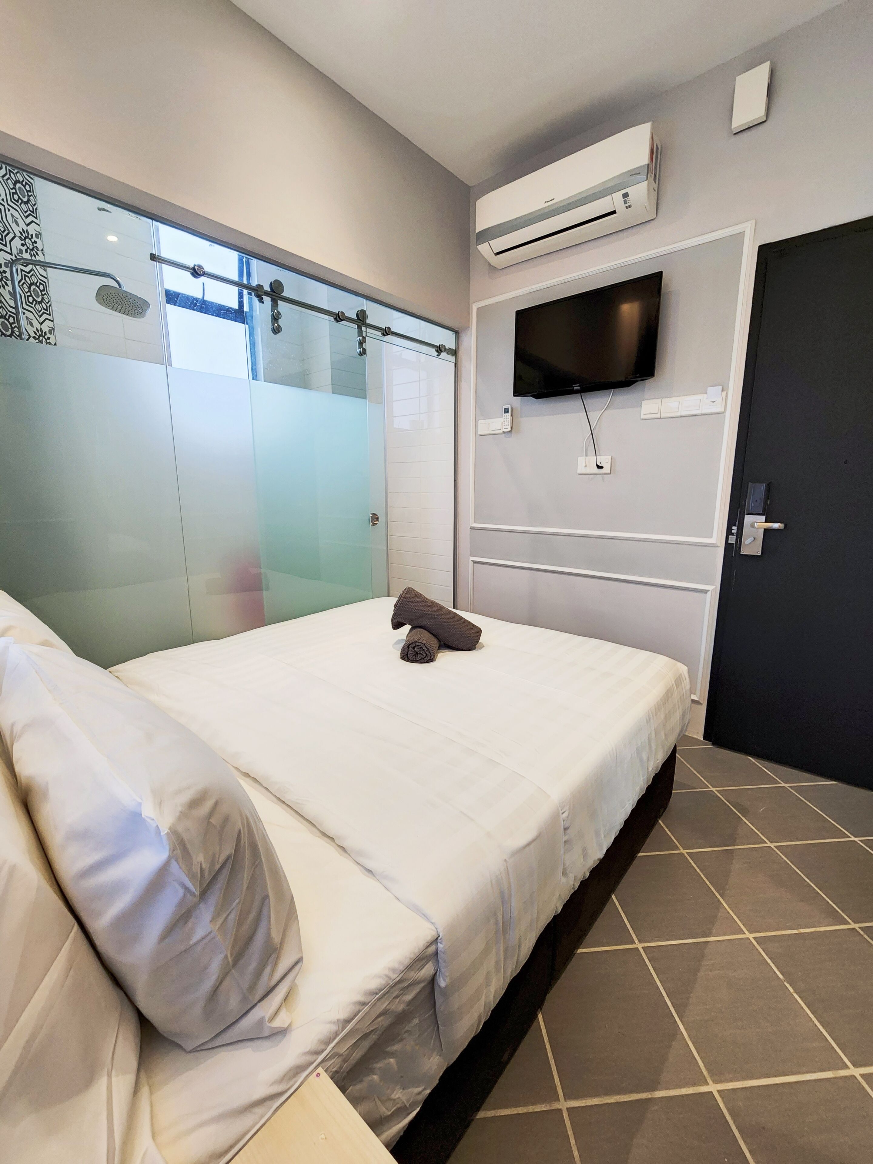 Mac Hotel By Sky Hive