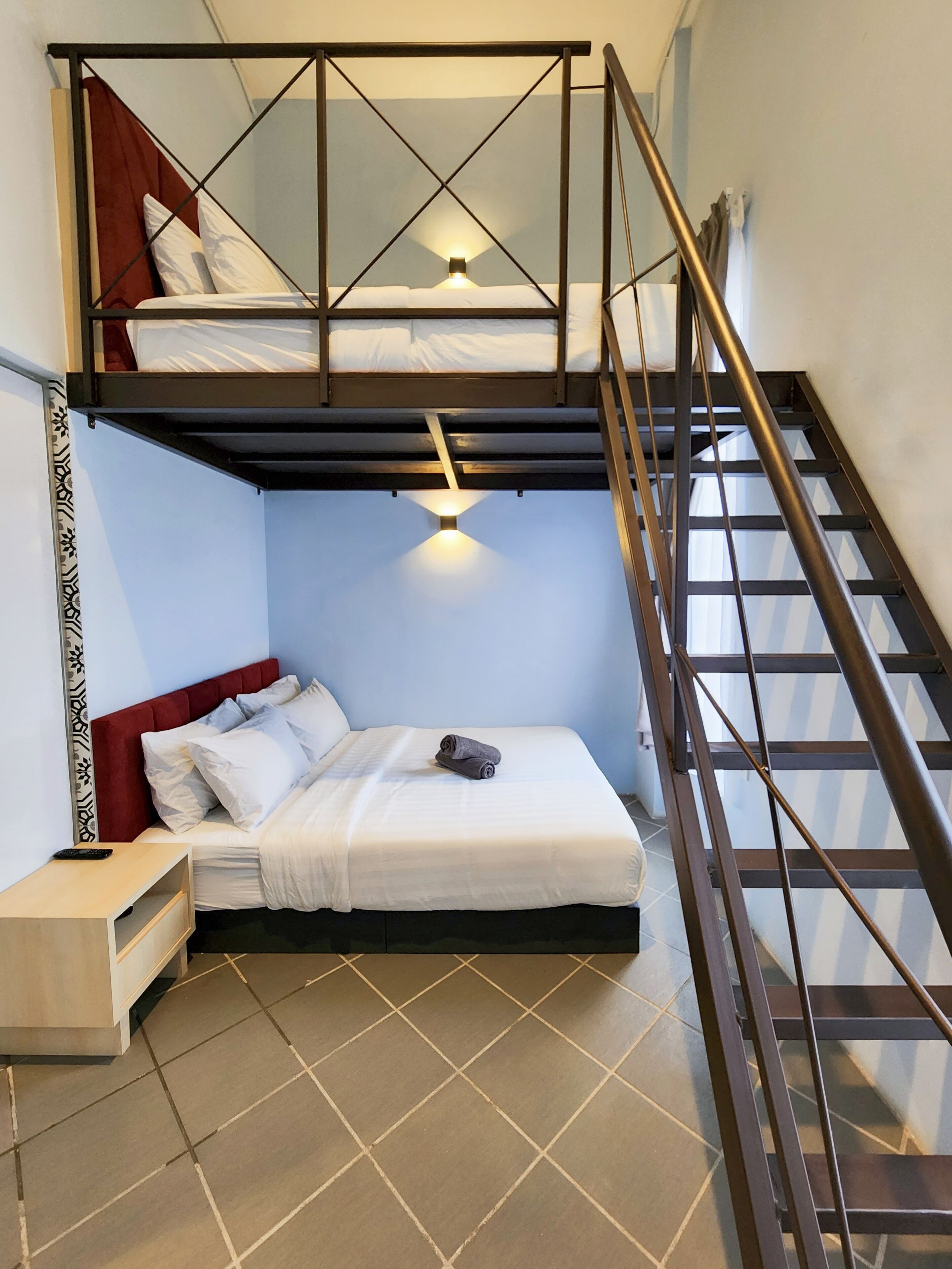 Mac Hotel By Sky Hive