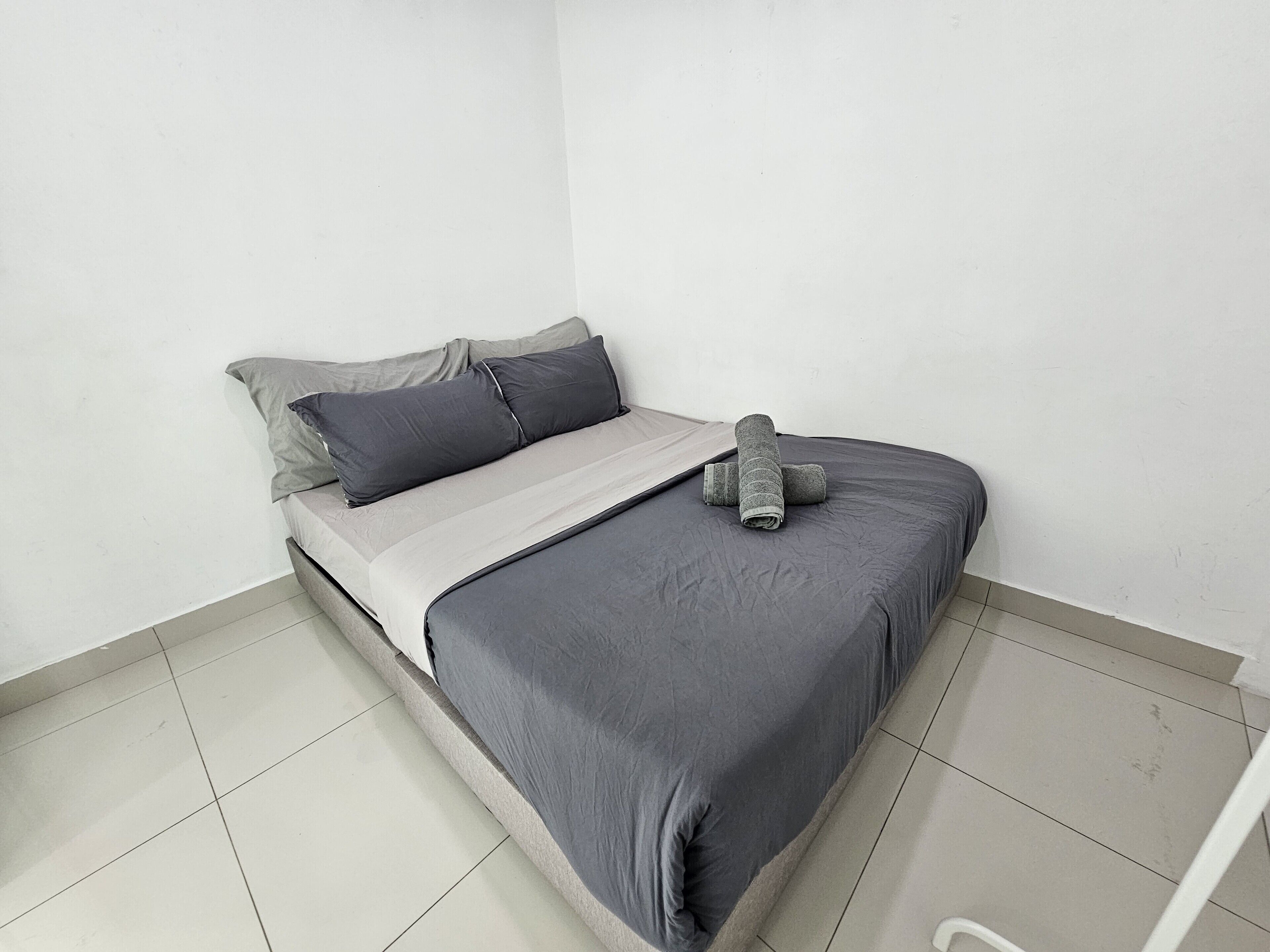 Maritime Suites by The Only Bnb