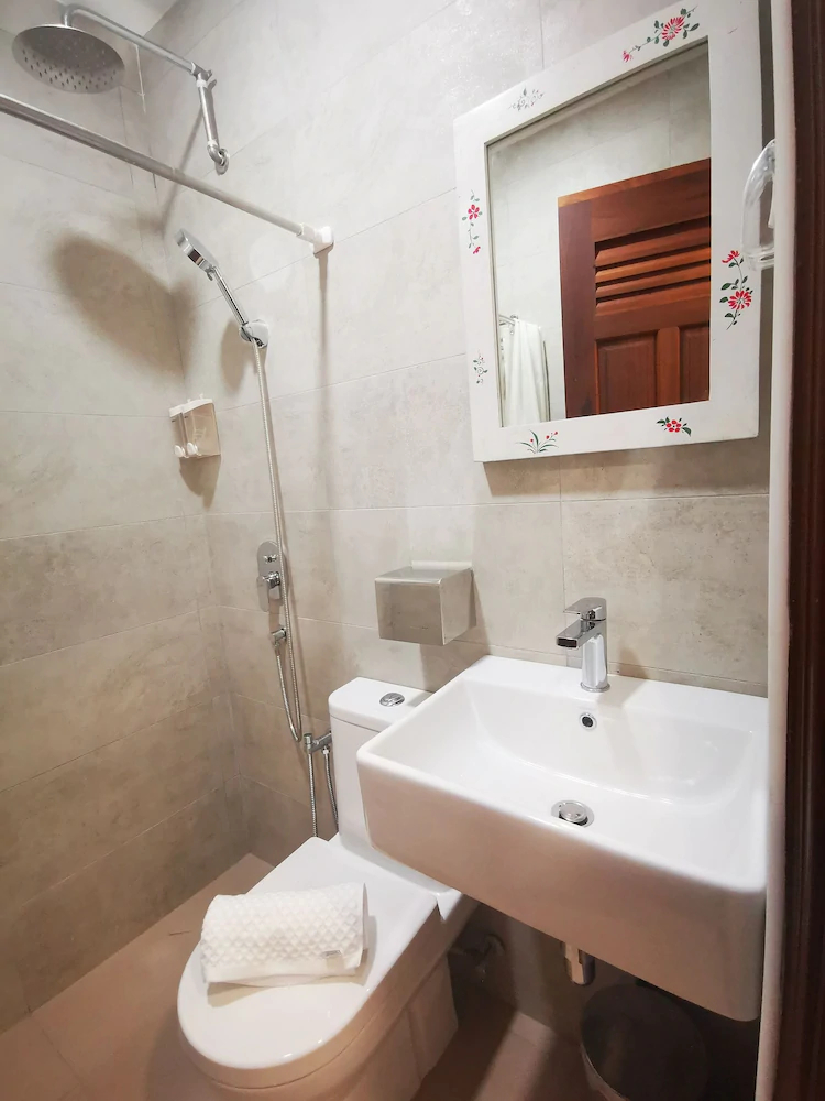 Mclane Boutique Hotel