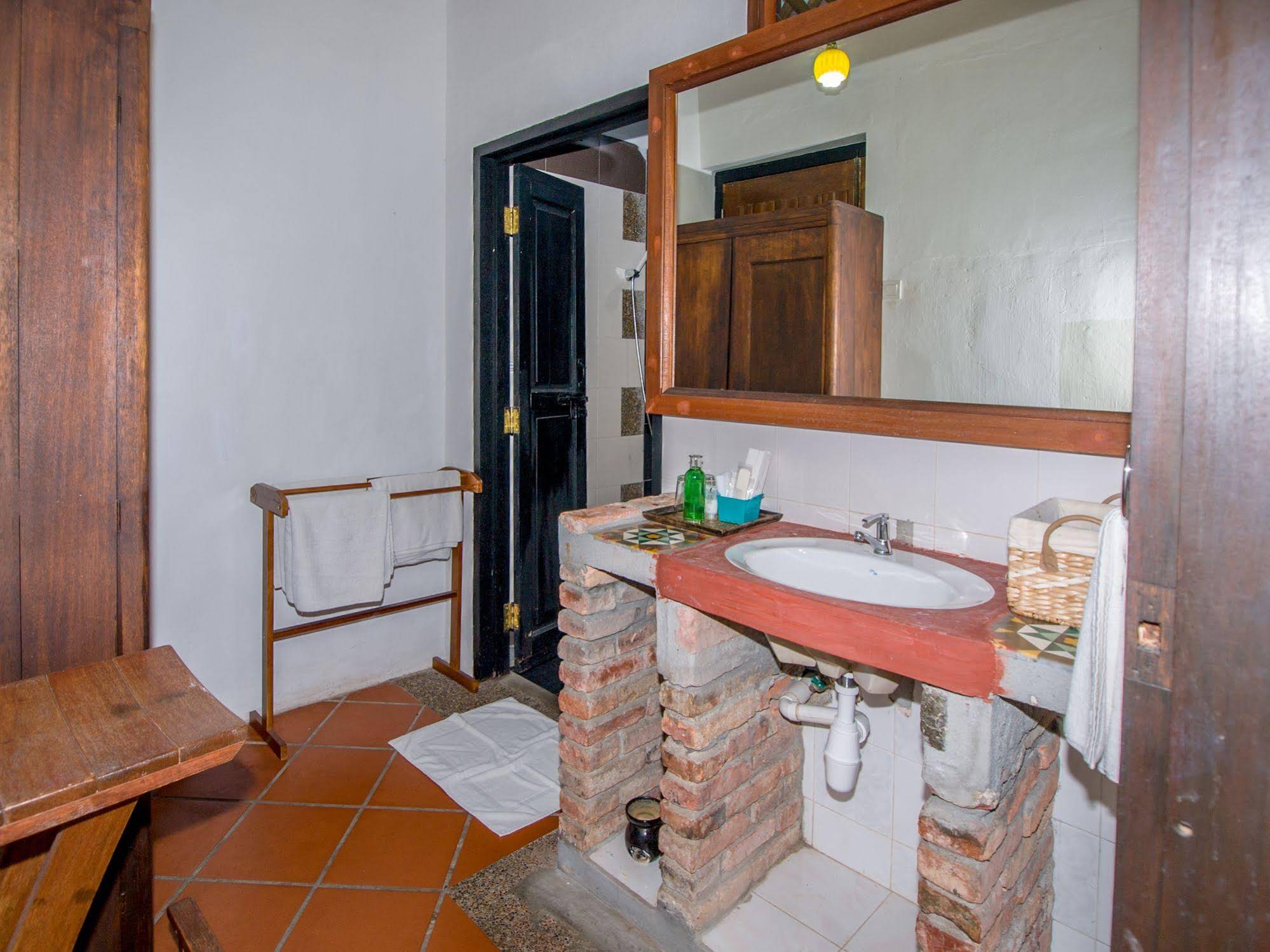 Noordin Street House