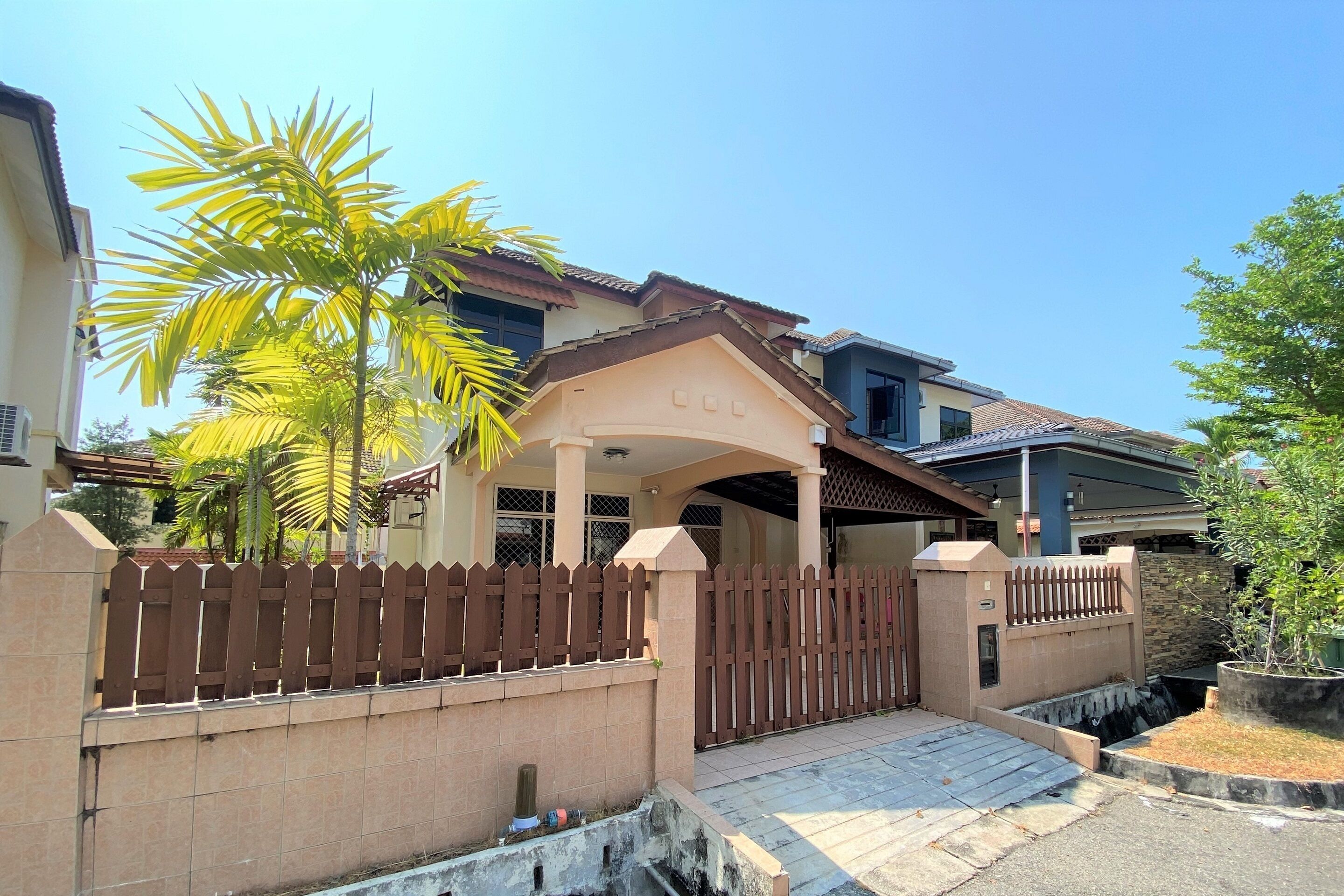 Oyo 90199 Homely&cozy House