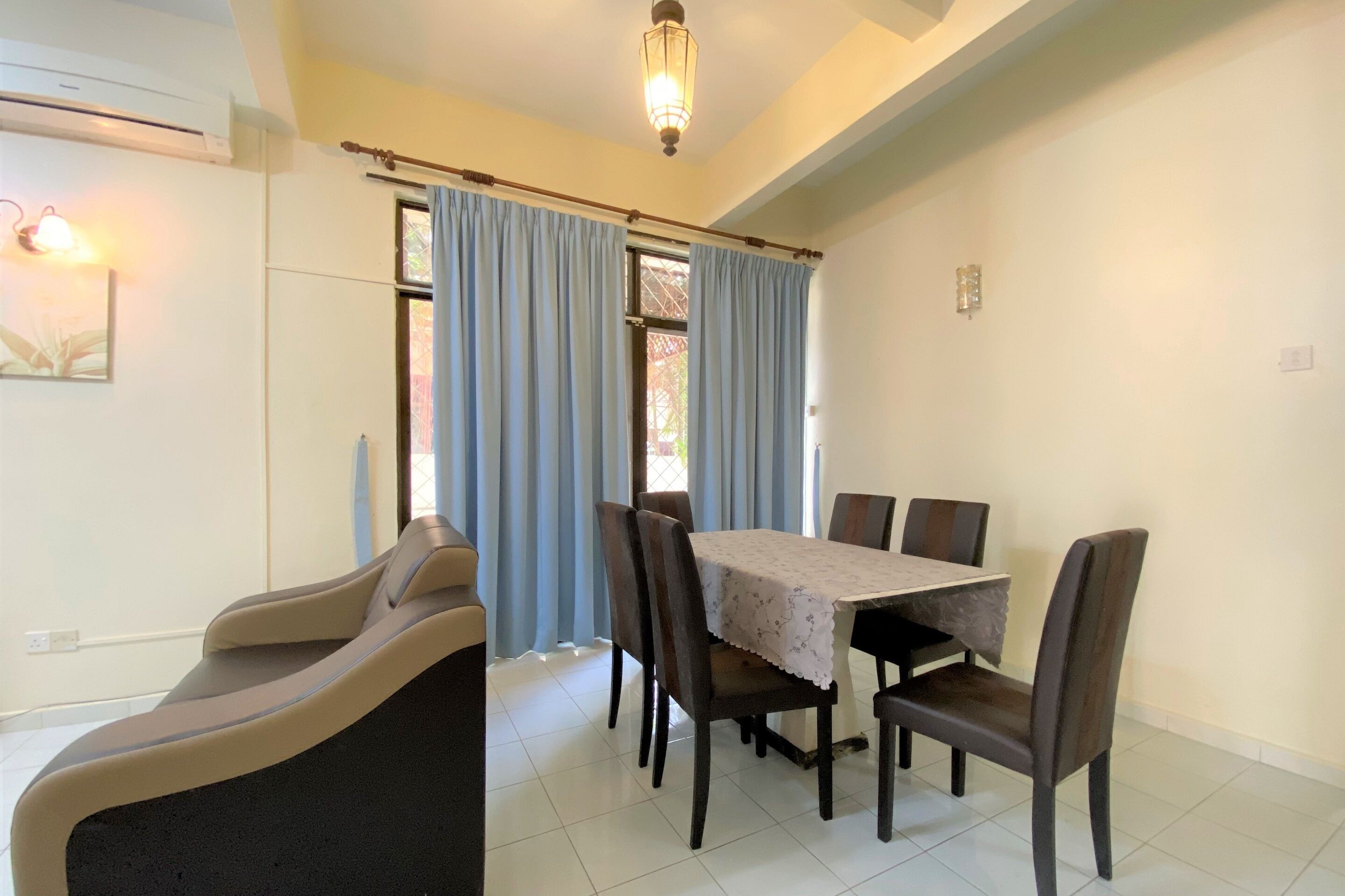 Oyo 90199 Homely&cozy House