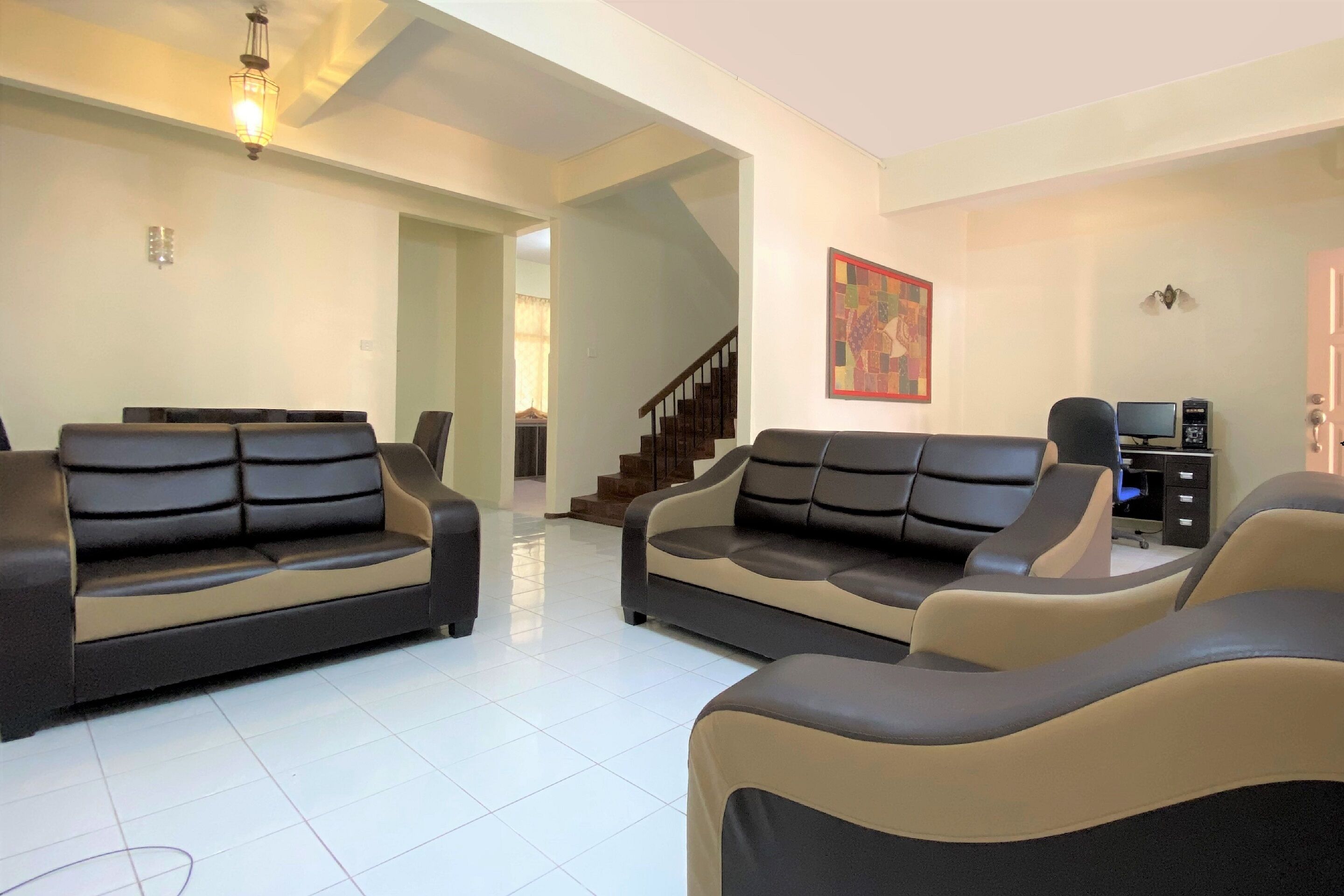 Oyo 90199 Homely&cozy House