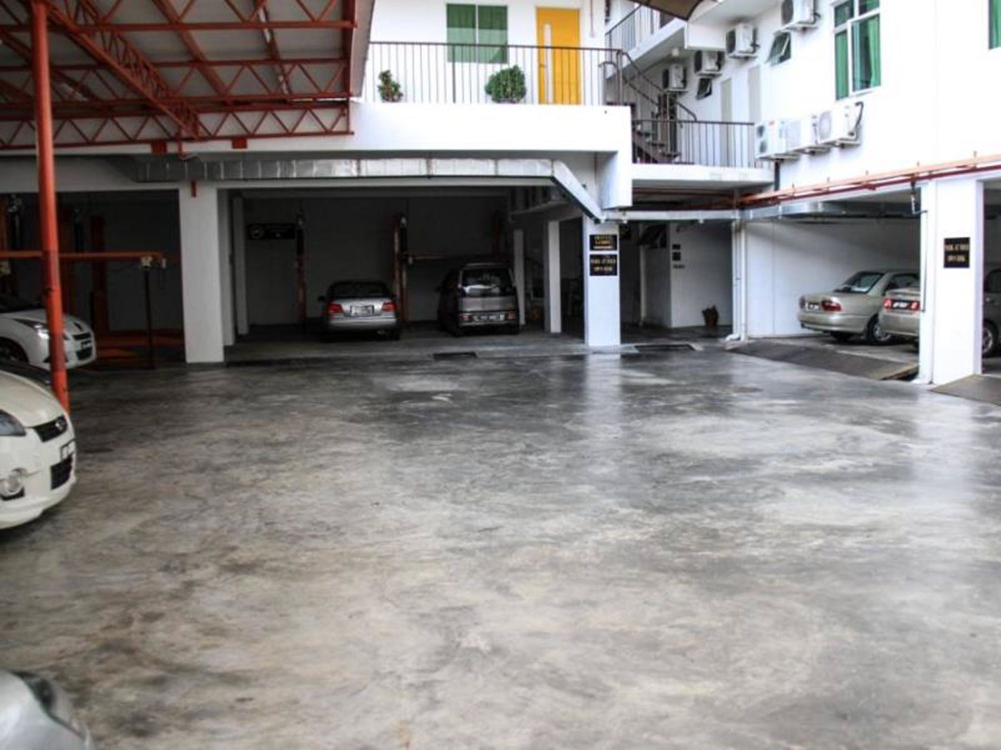 Super 8 Hotel @ Georgetown