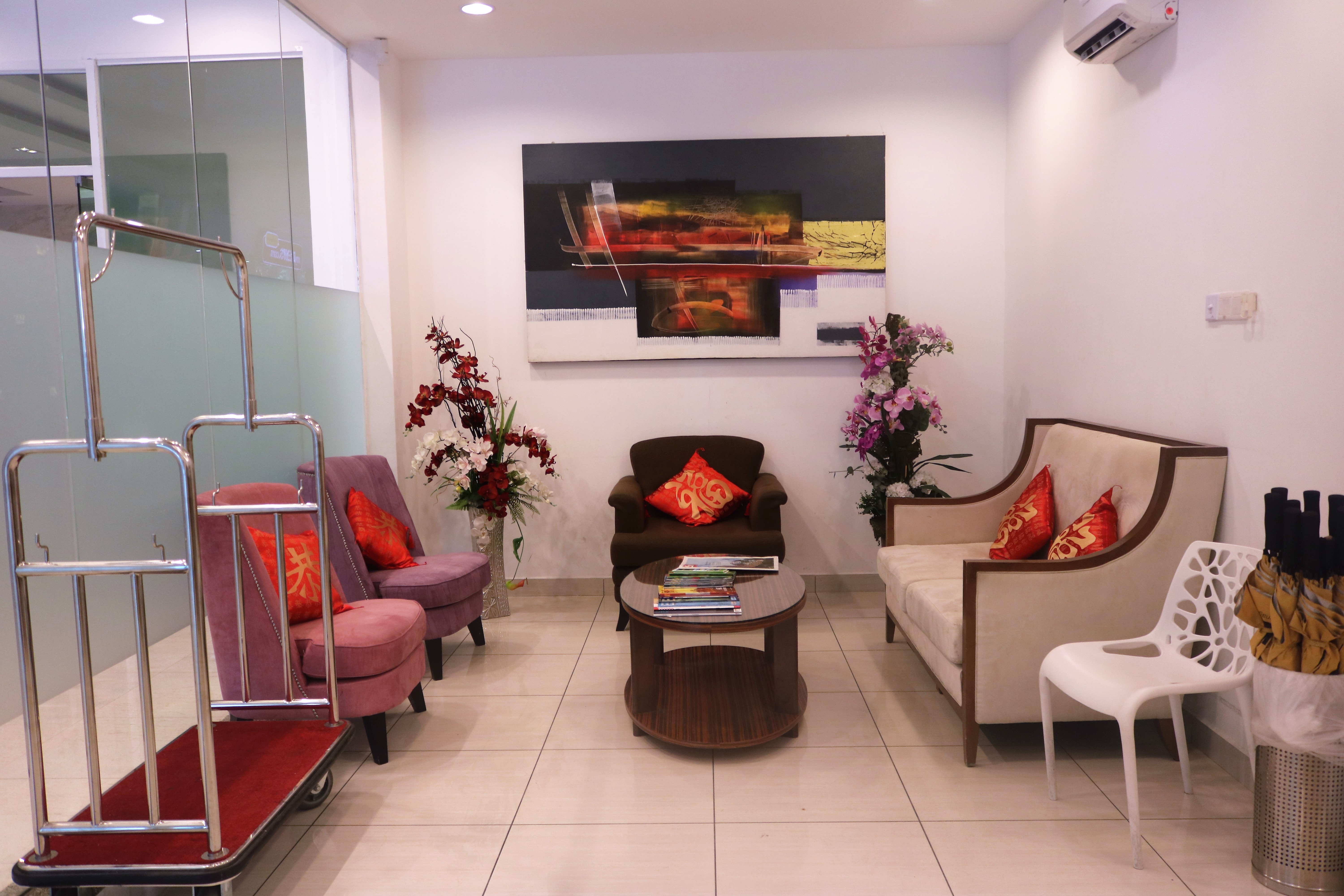 Vouk Suites at Mansion One