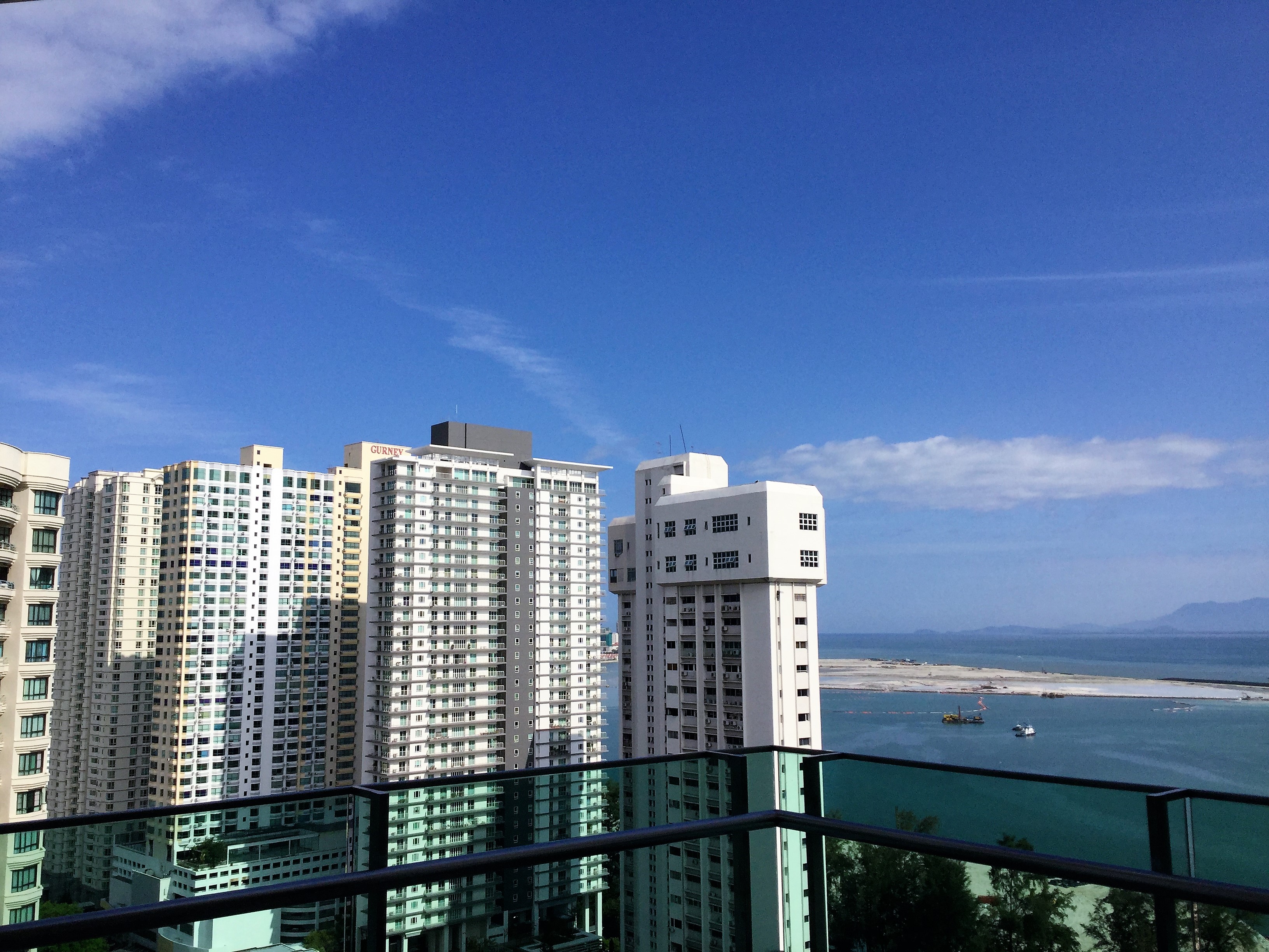 Vouk Suites at Mansion One