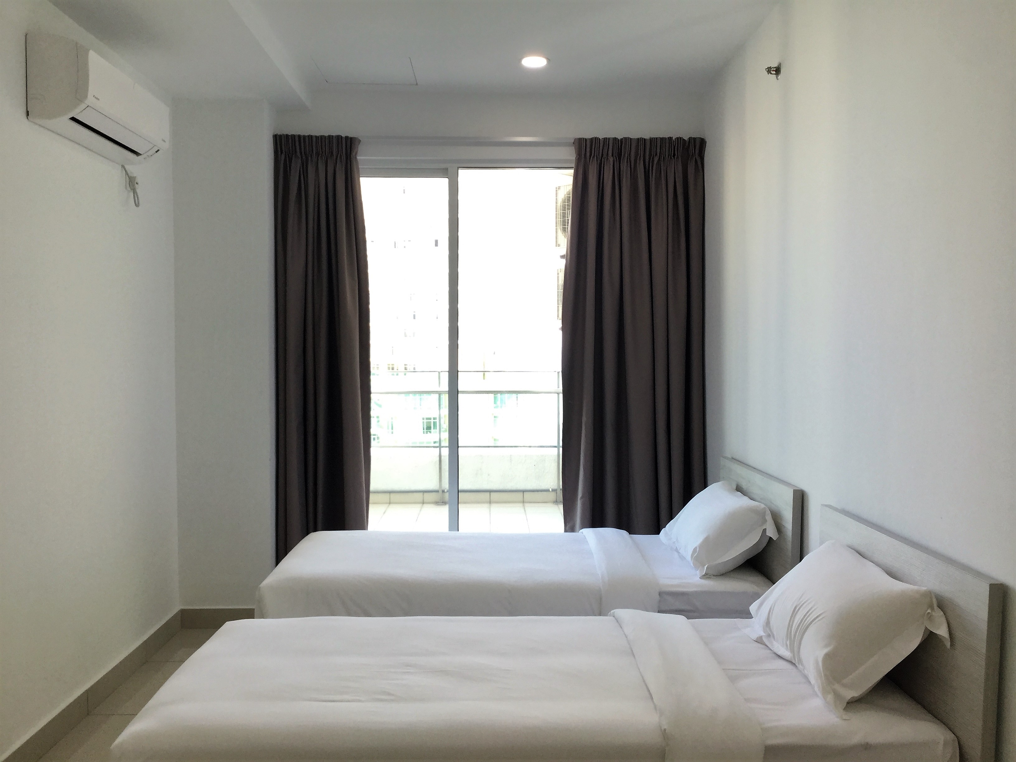 Vouk Suites at Mansion One