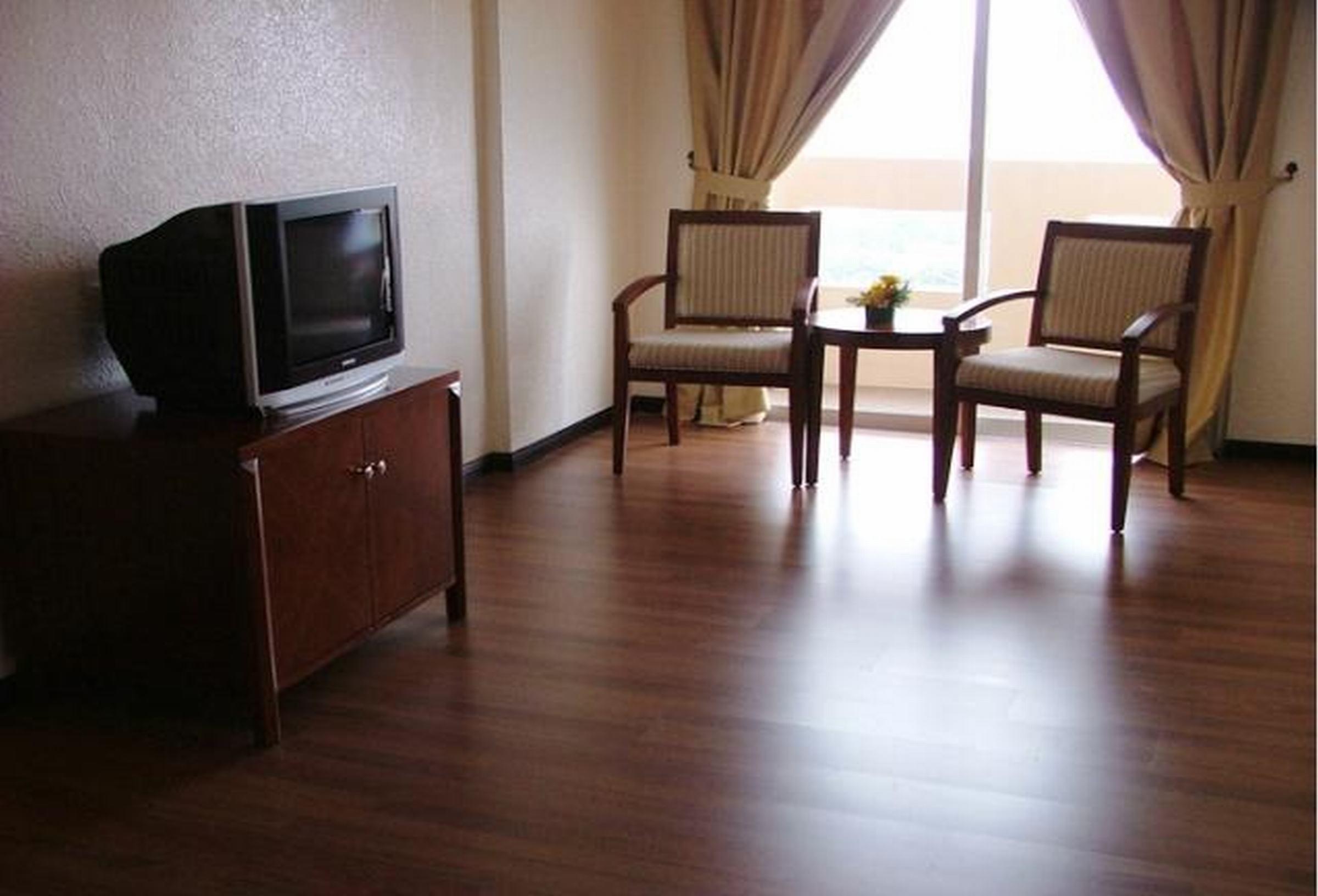 Alora Hotel