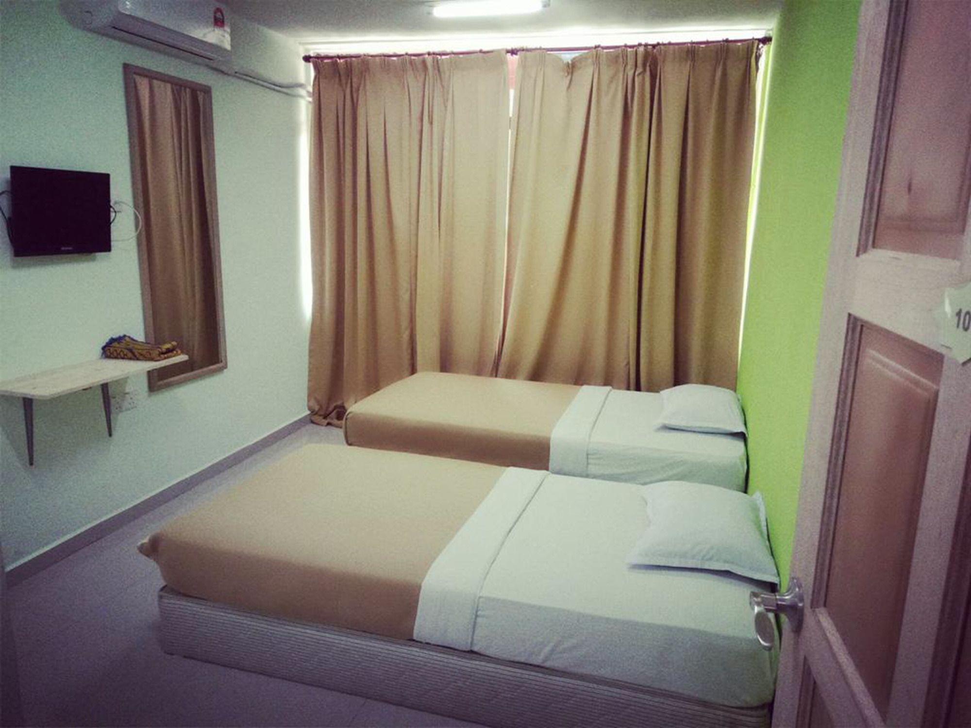 D'Pearl Hotel