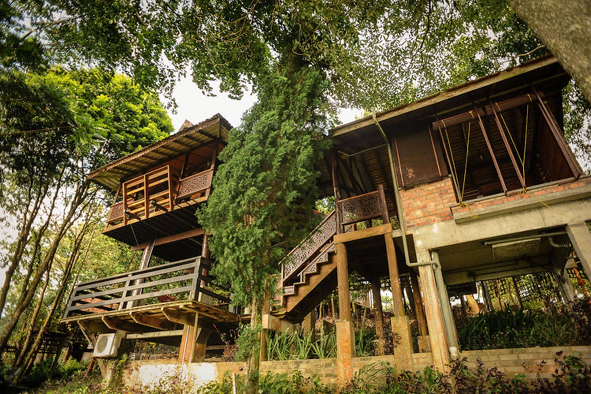 Malihom Private Estate