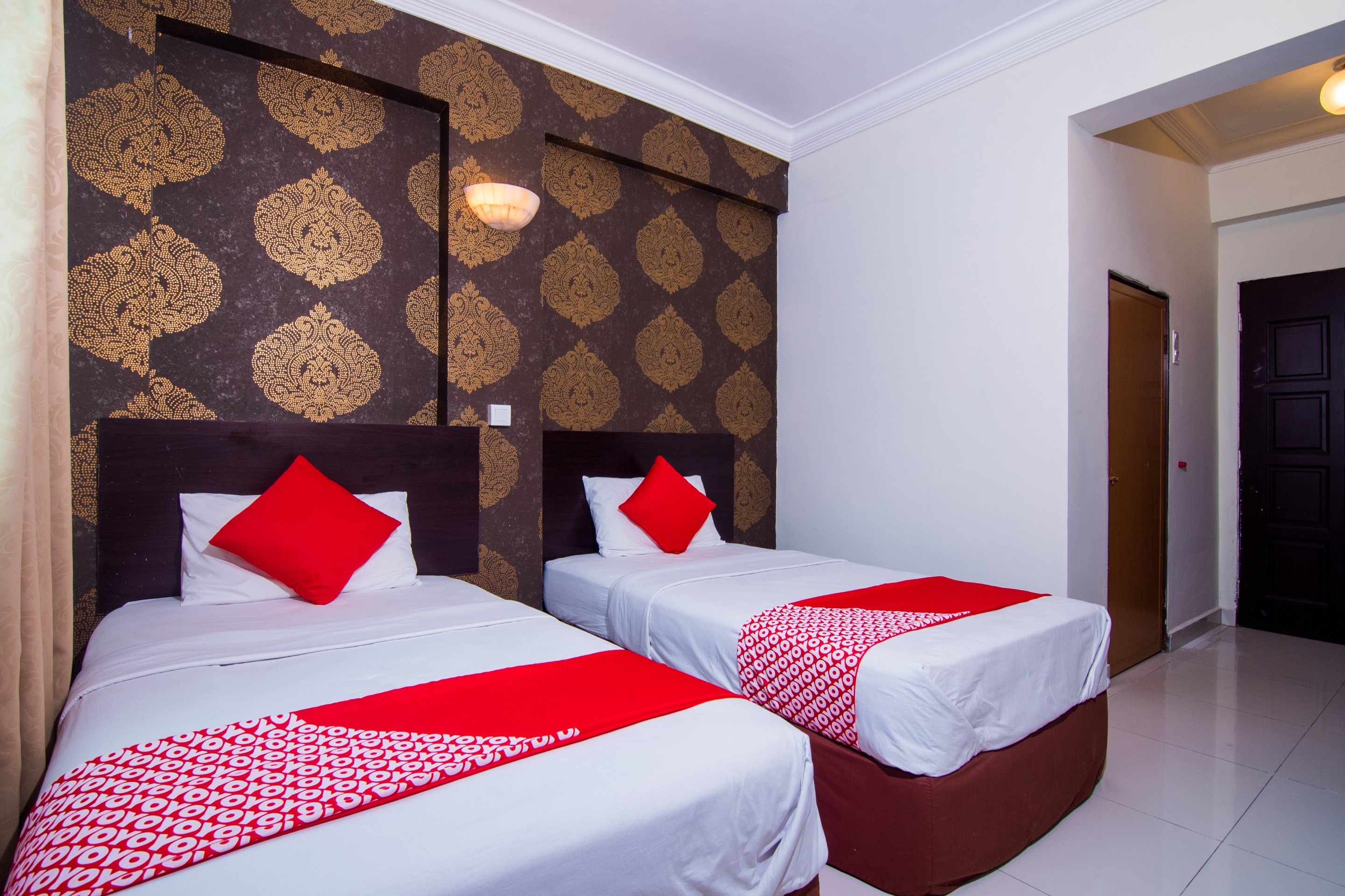 OYO 528 Sea Princess Hotel
