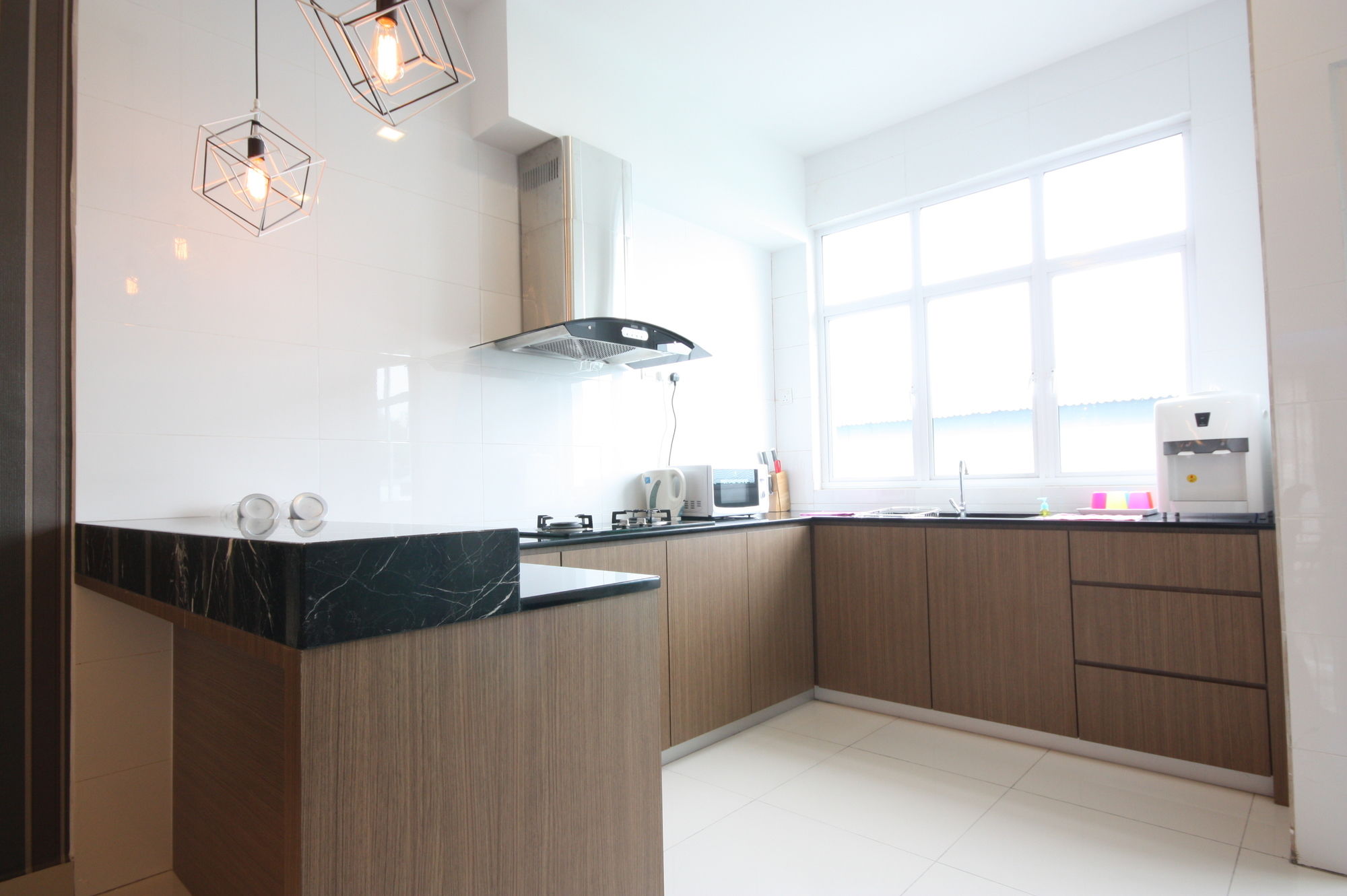 Shamrock Beach Villas Seaview 15
