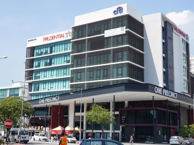 Super 8 bayan baru
