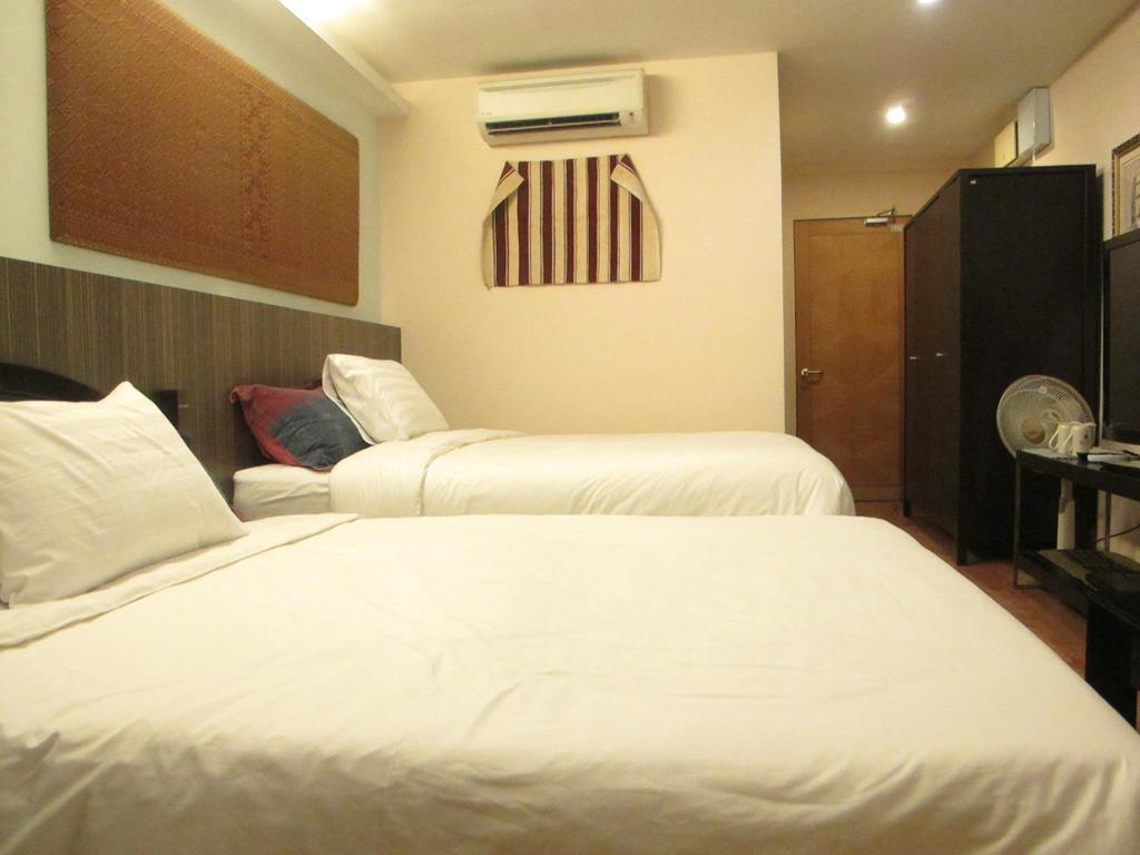 MIL The Boutique Residence