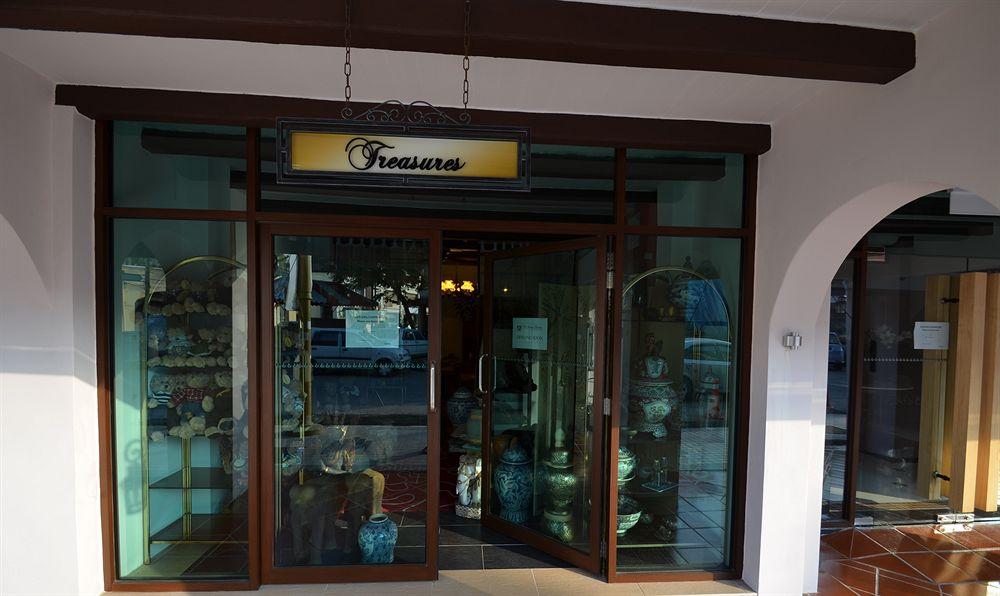 MIL The Boutique Residence