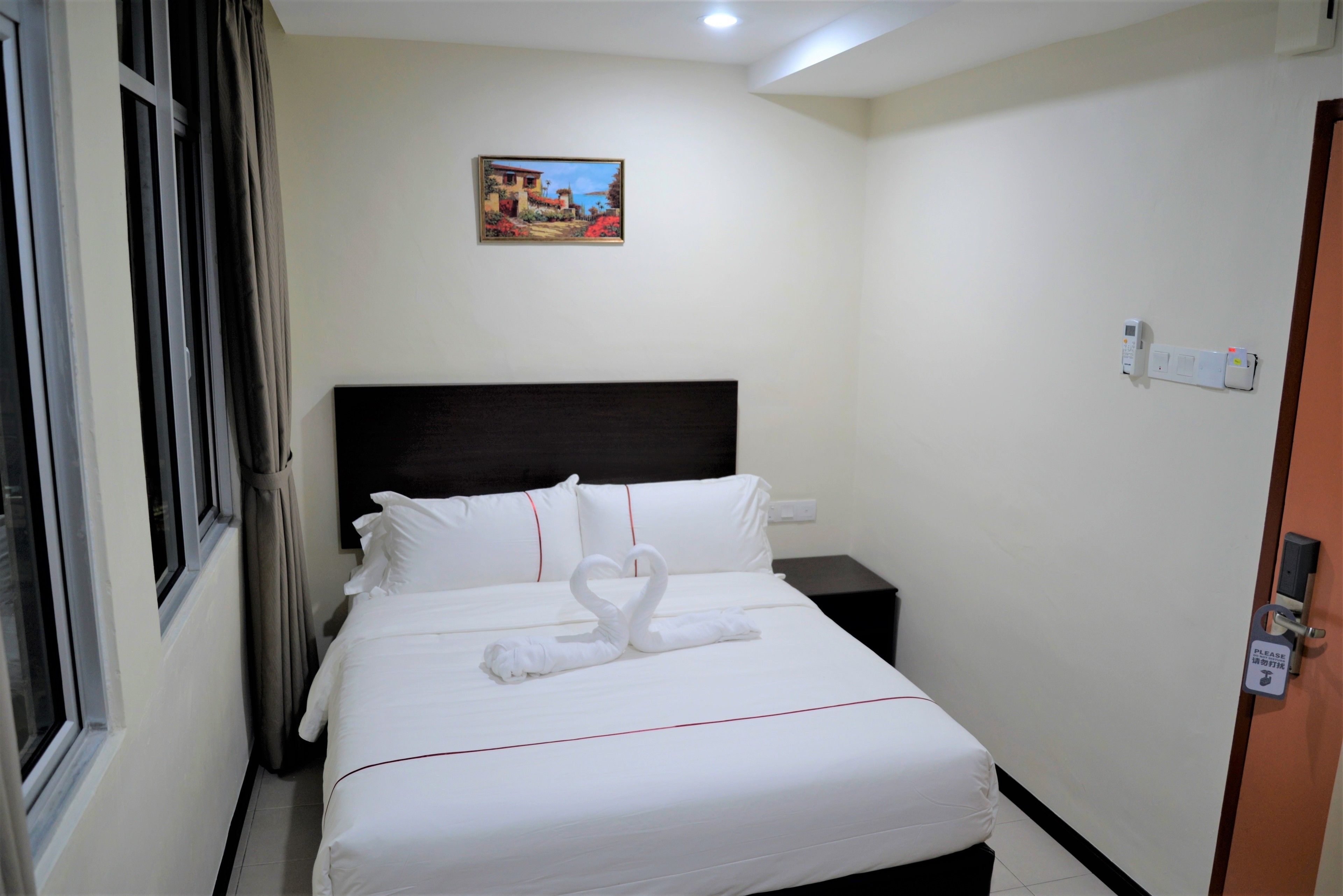 Dcozy Hotel