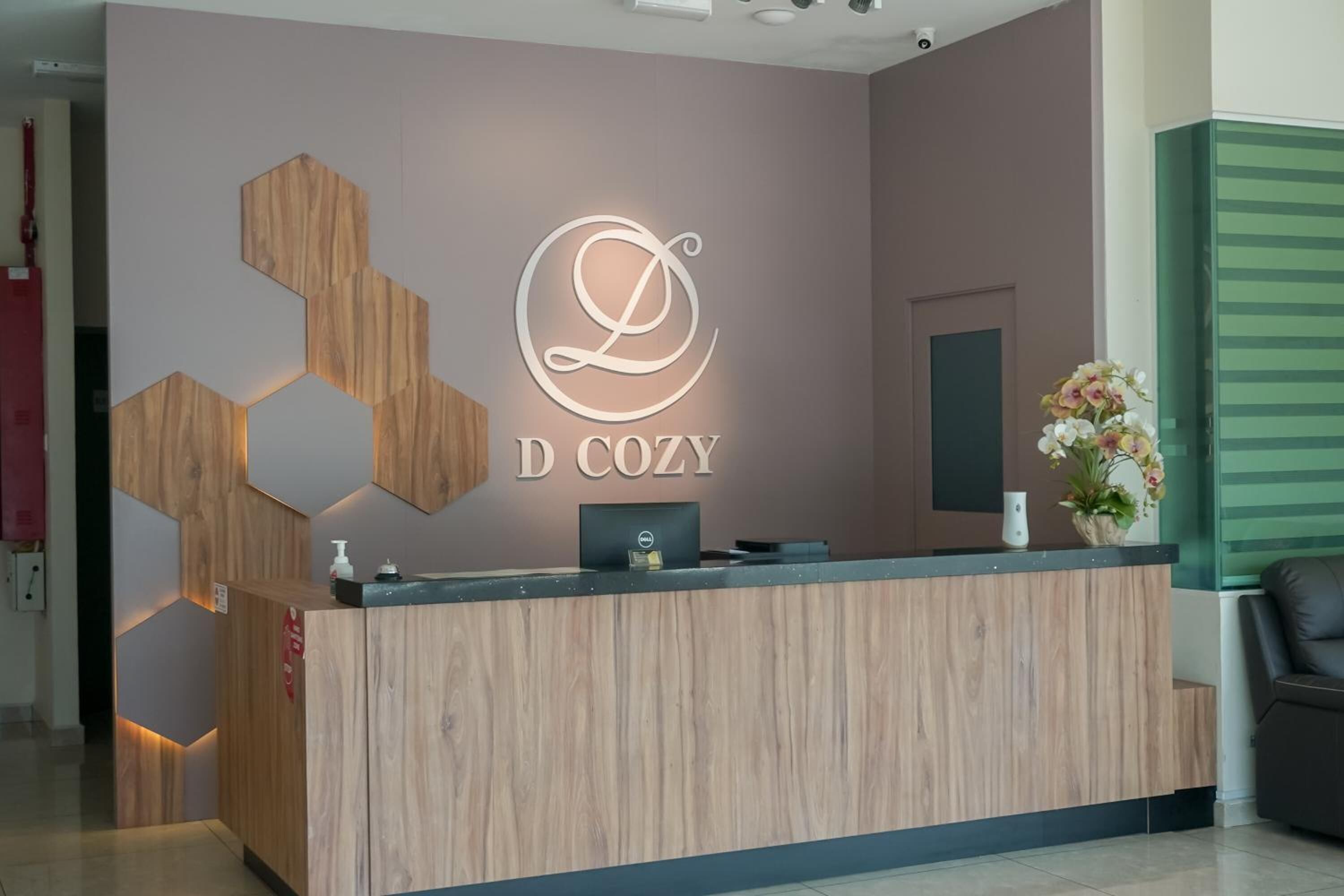 Dcozy Hotel