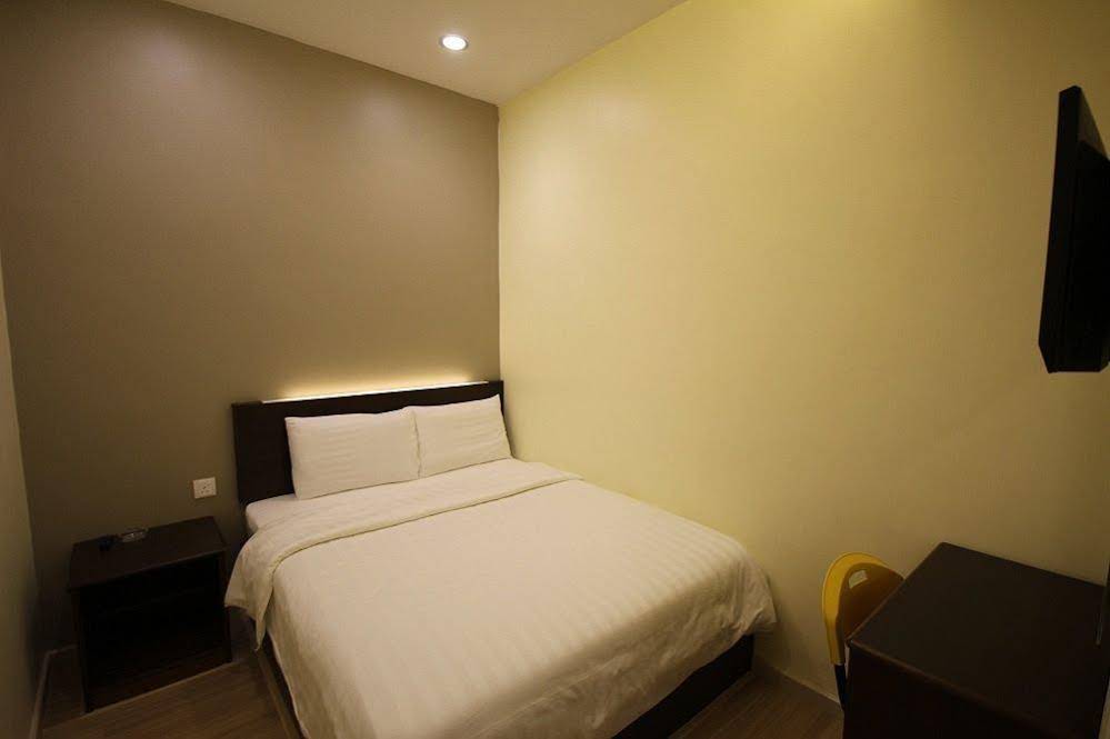88 Hotel