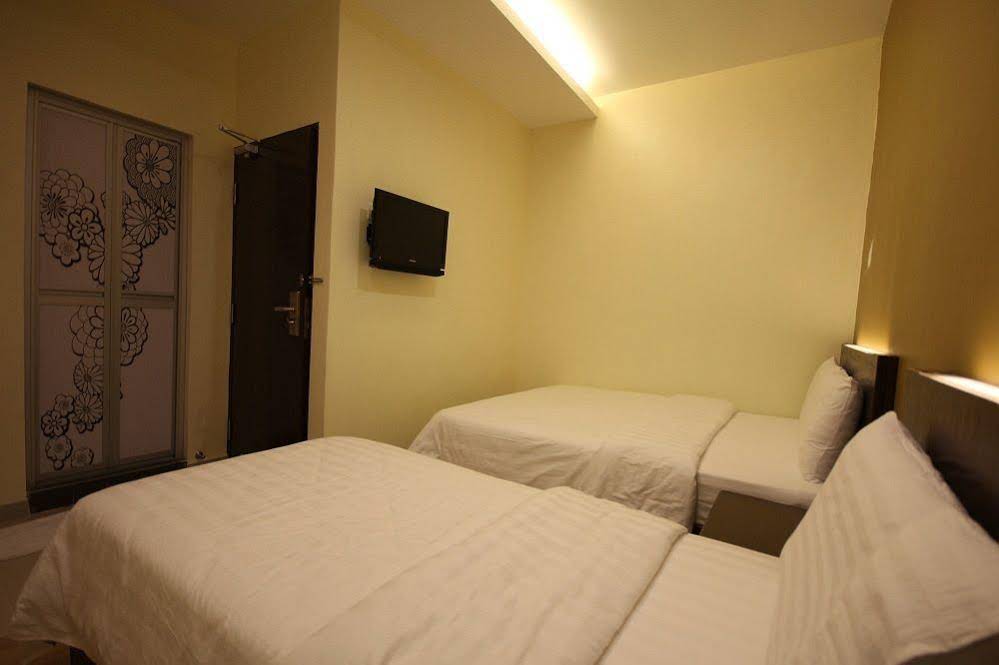88 Hotel