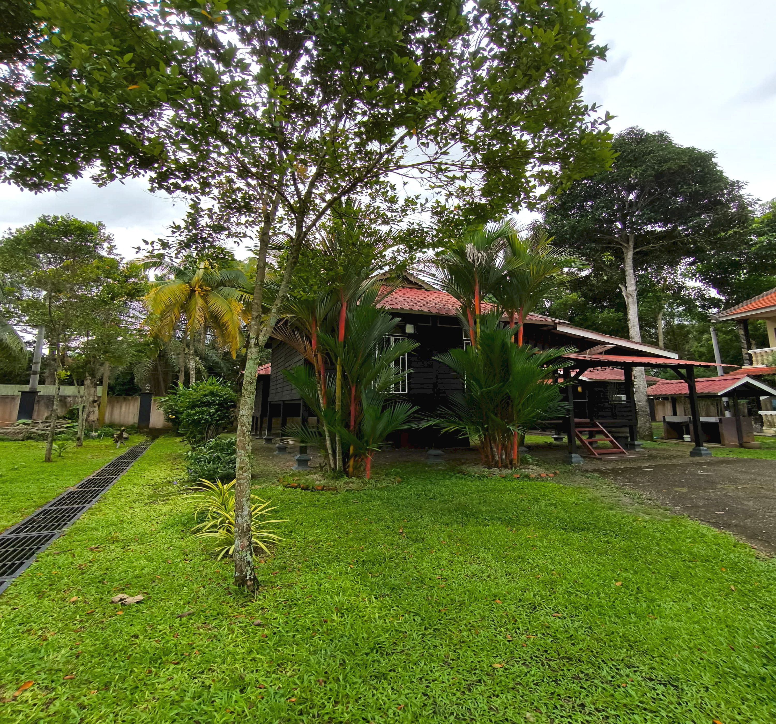 OYO 90906 Rumah Rehat Awana