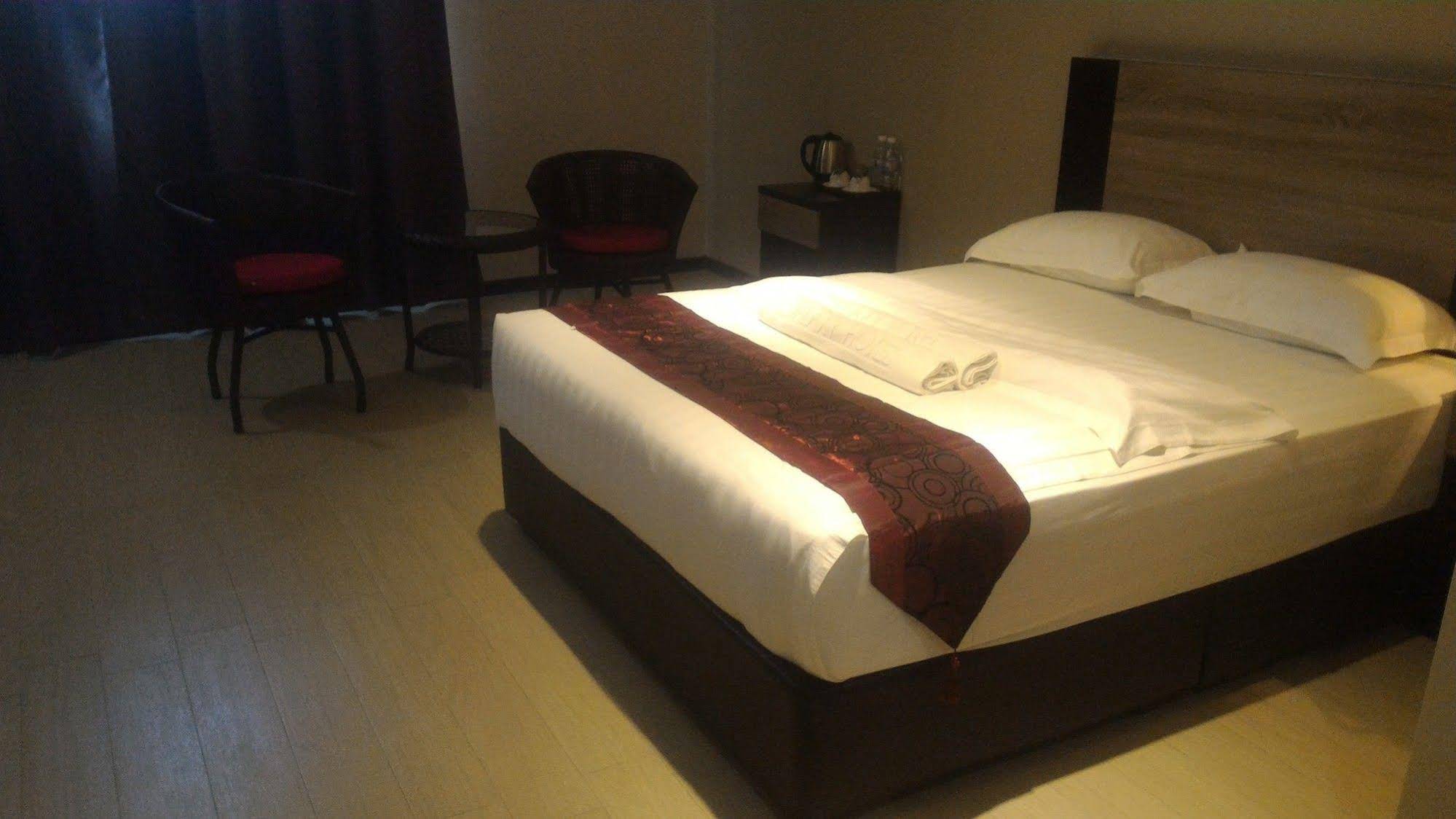 Galaxy Hotel