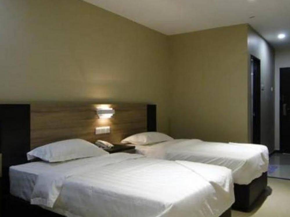 Galaxy Hotel