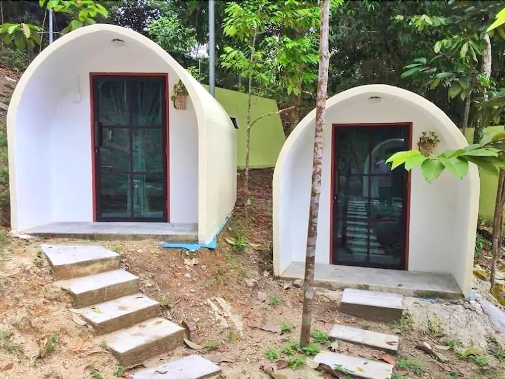 Eco Capsule Resort