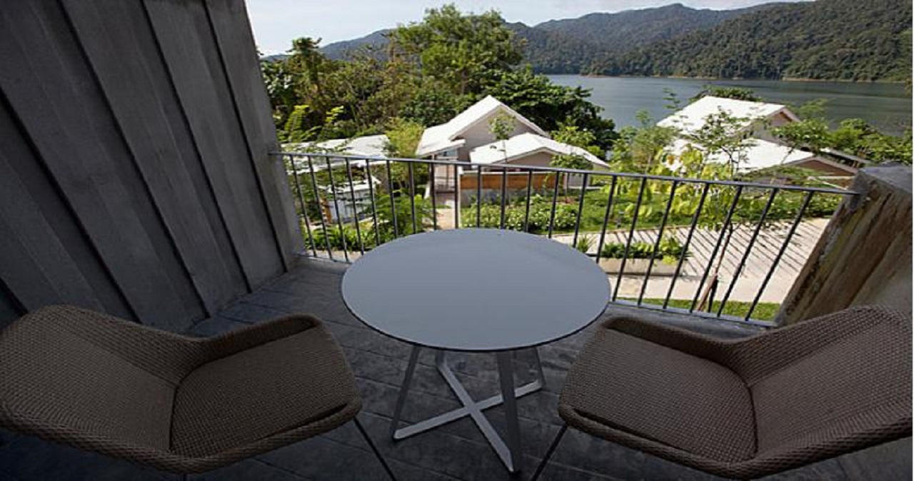 Belum Rainforest Resort