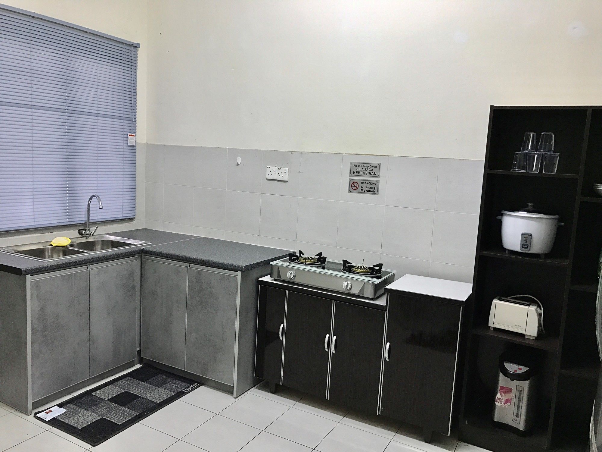 Almubasysyir Homestay Seri Iskandar